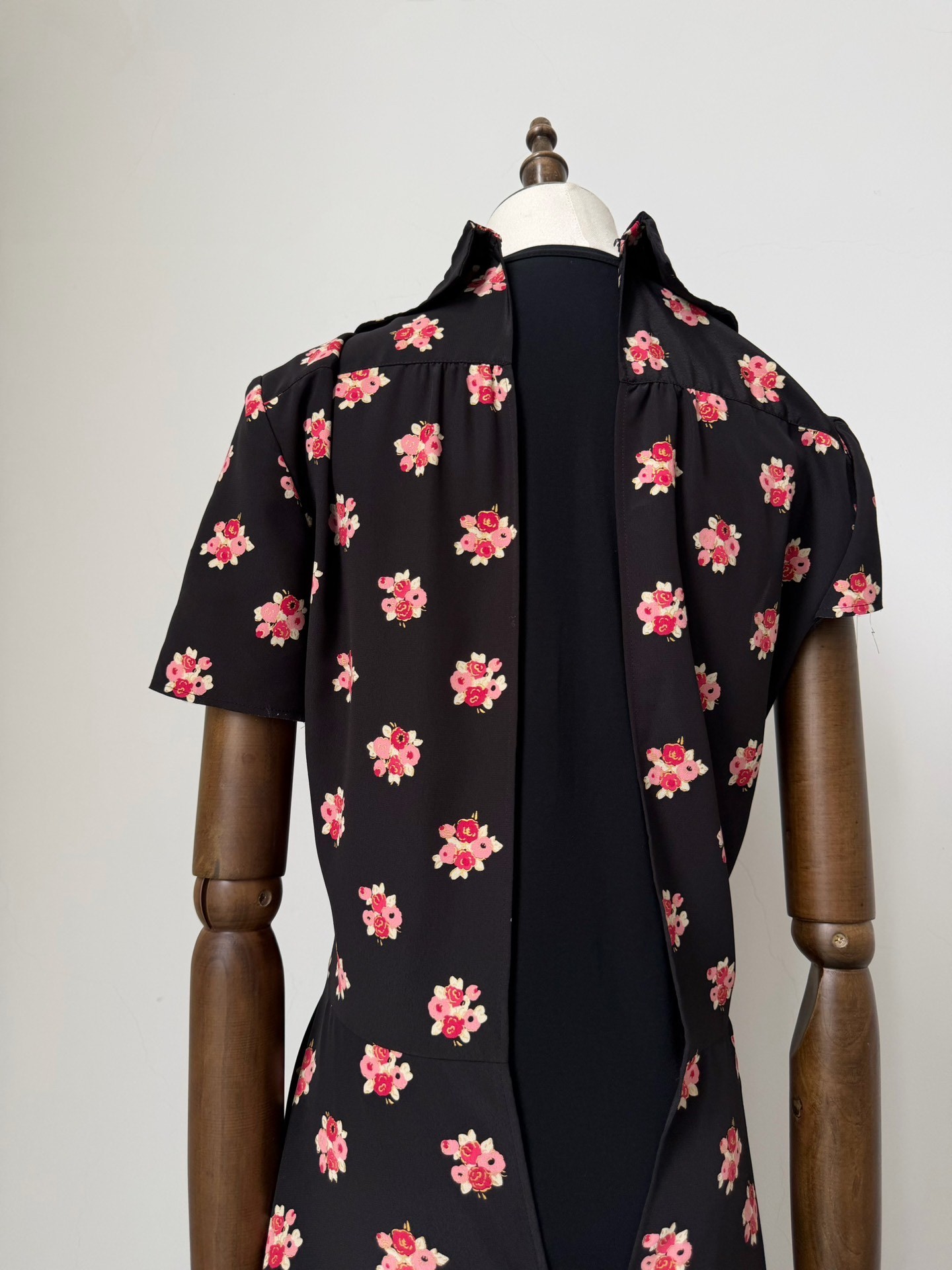 Junya Watanabe Pink Floral Midi Dress — label