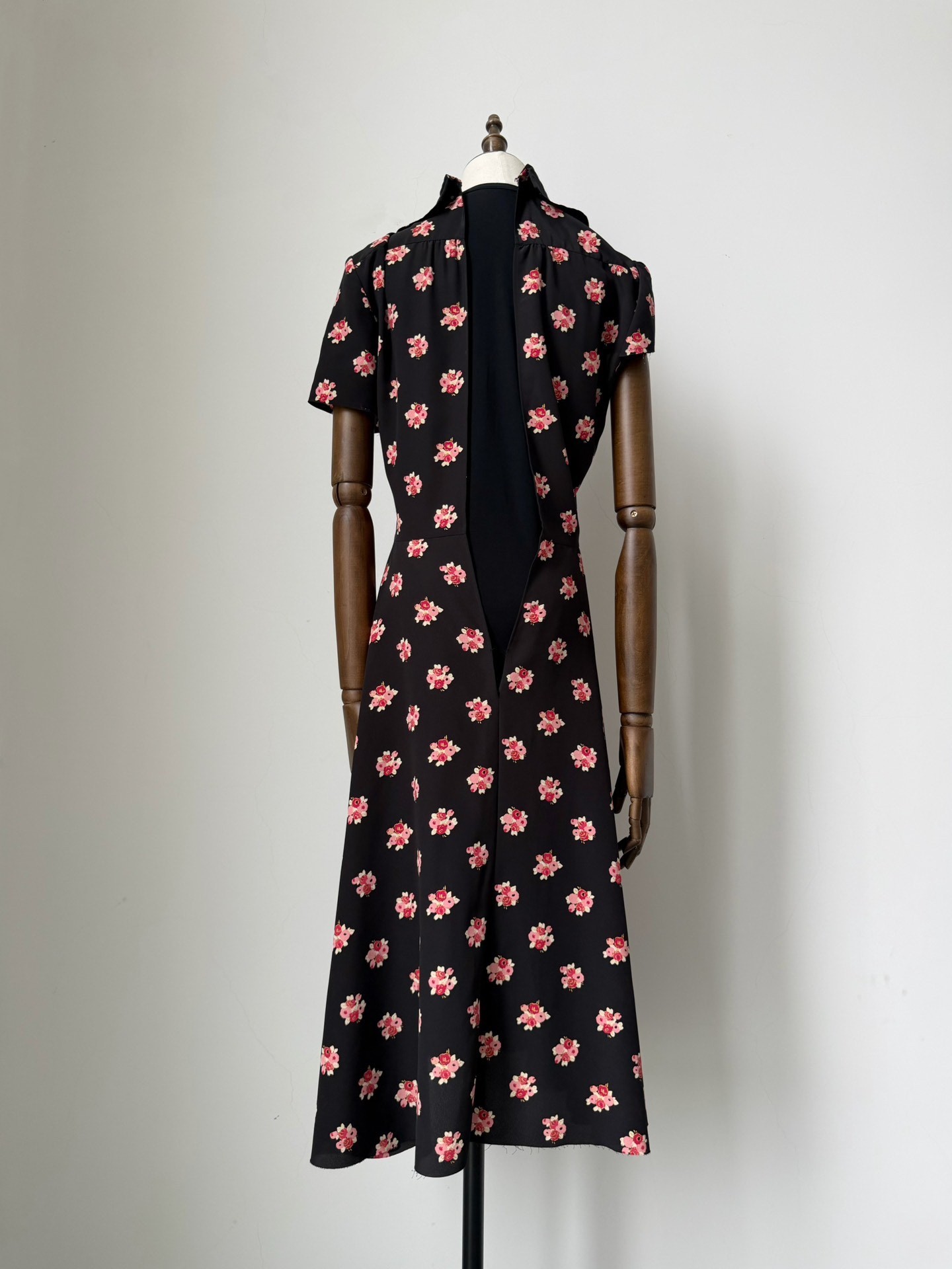Junya Watanabe Pink Floral Midi Dress — front