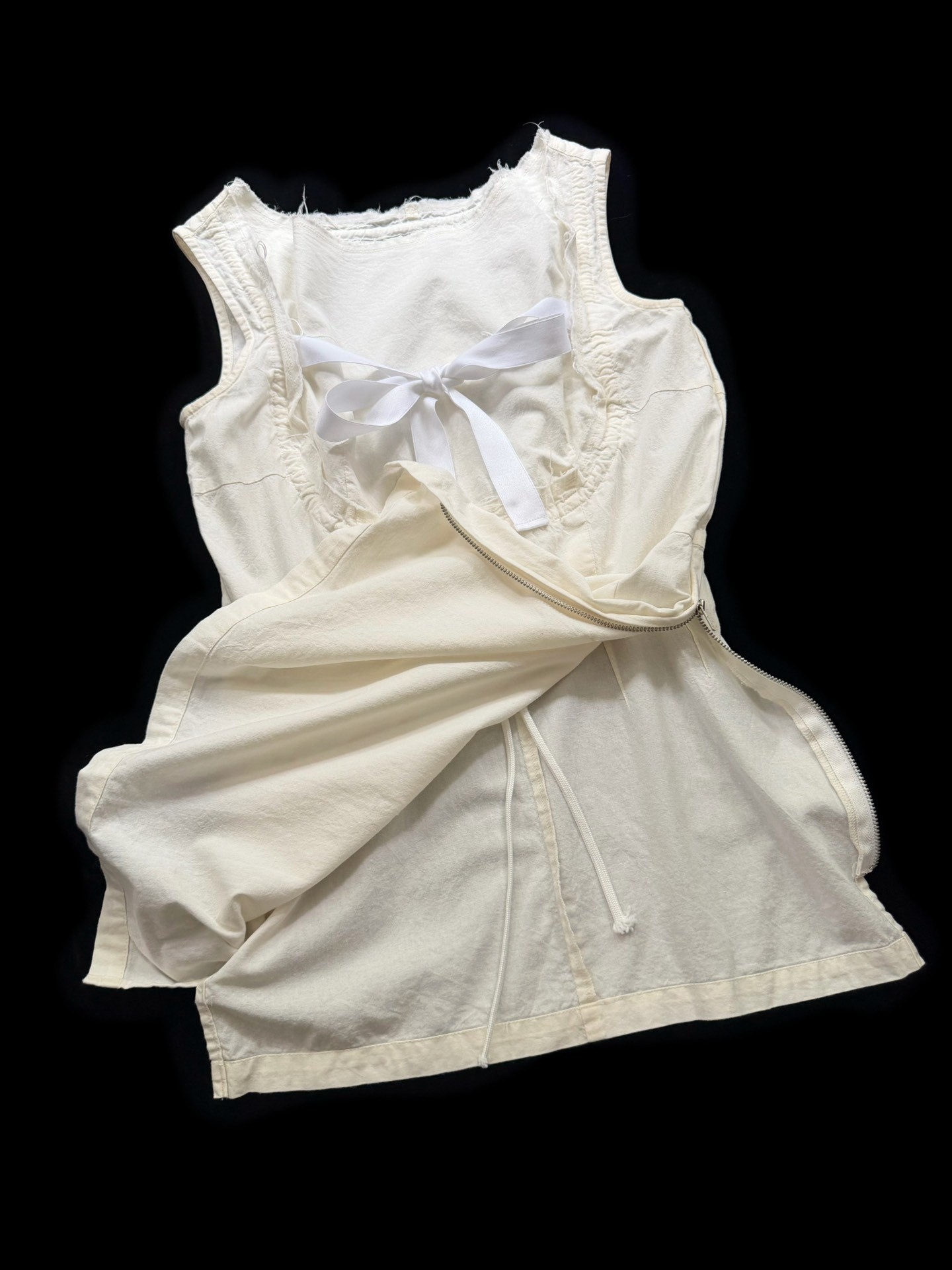 Comme des Garcons 2002 Runway Sleeveless Top — back