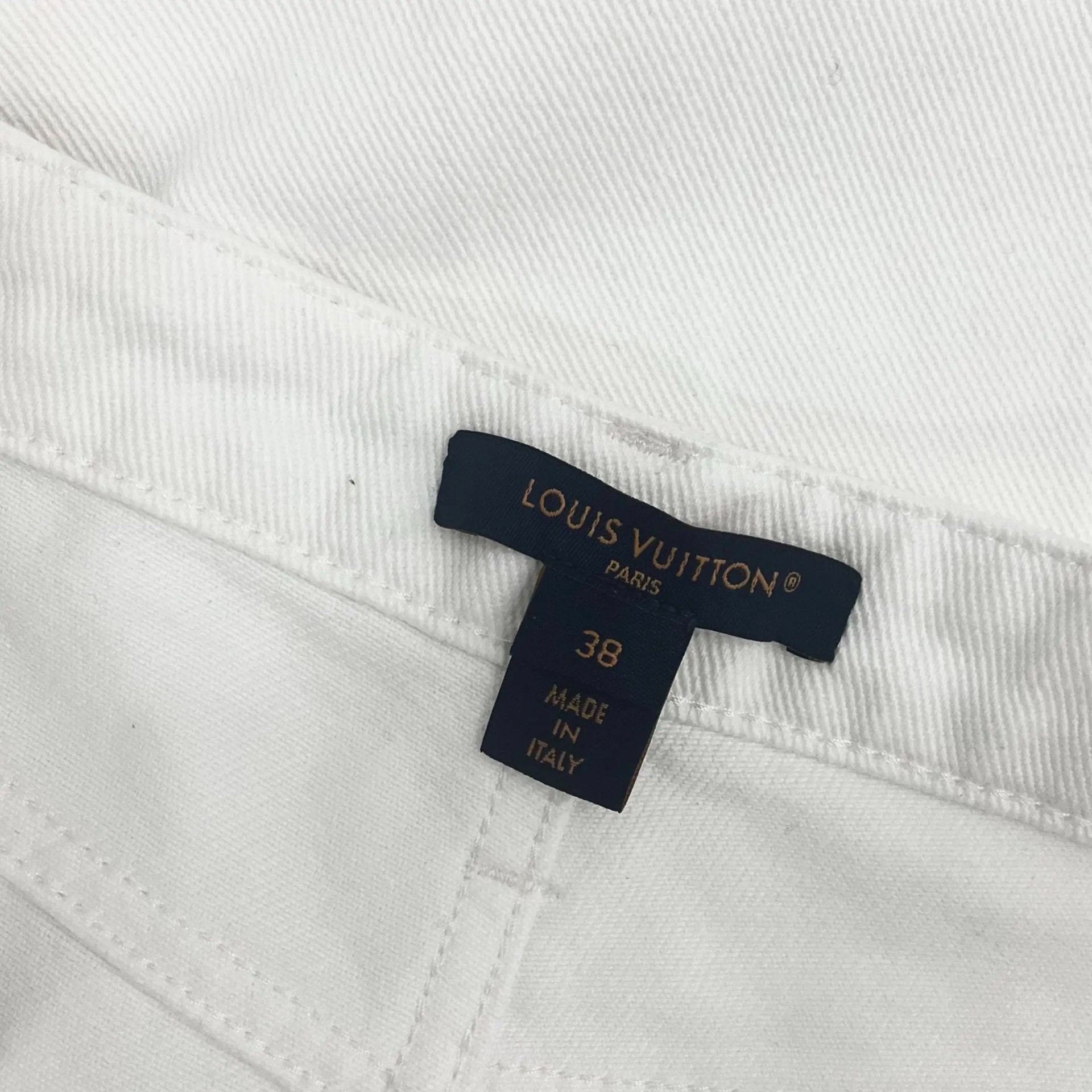Louis Vuitton White Flared Wide-Leg Jeans — detail