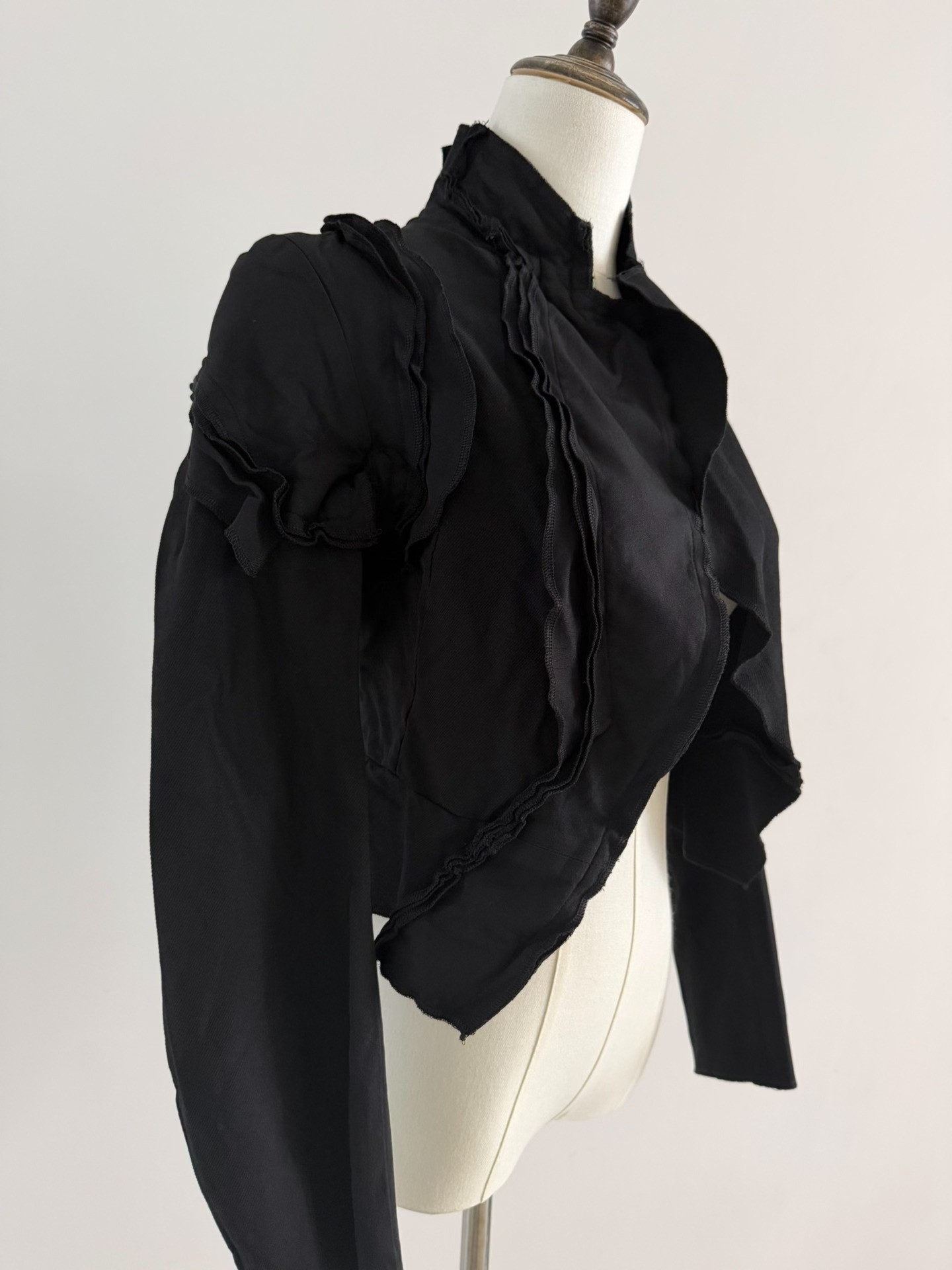 Comme des Garcons 10SS Floral Blazer — label