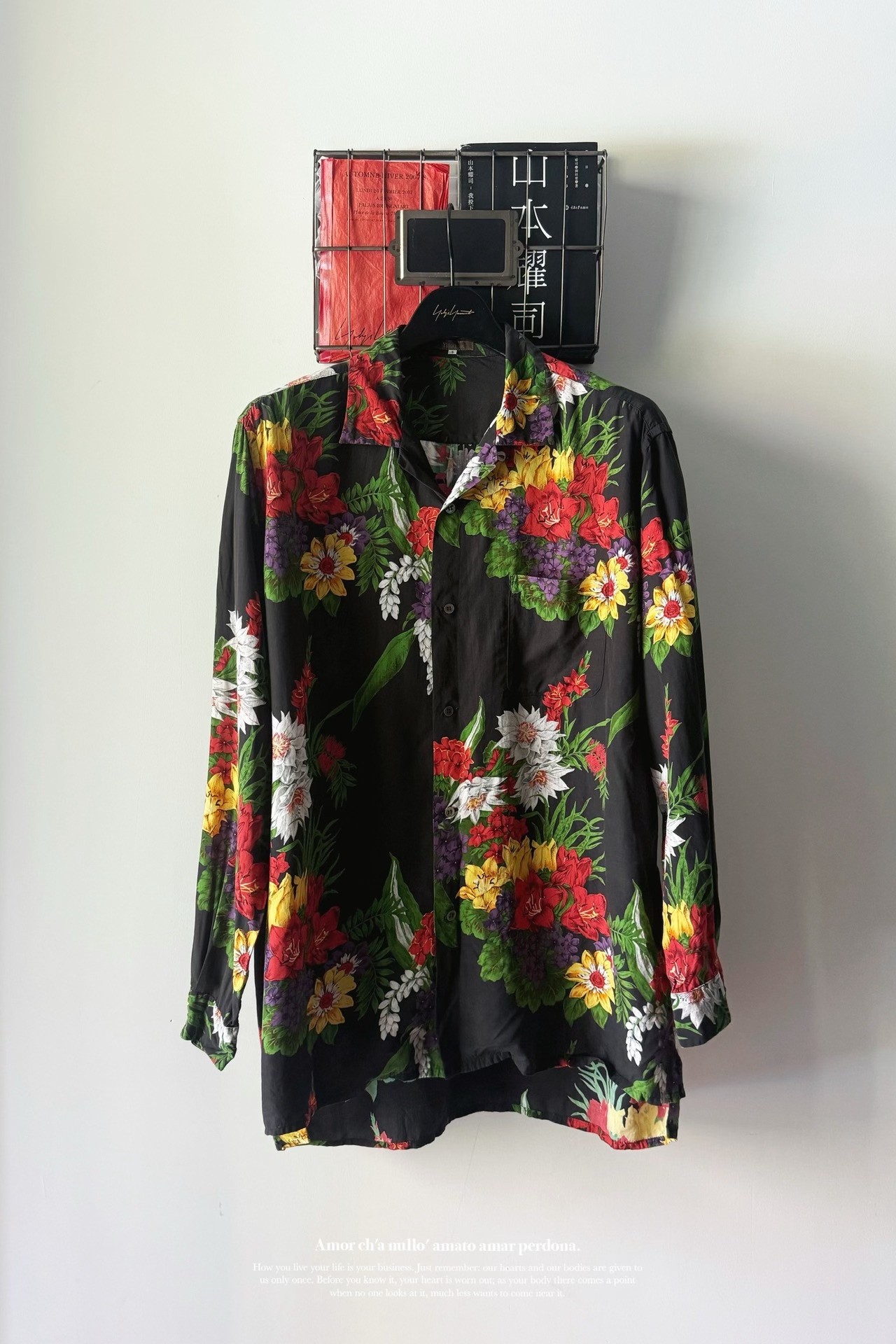 Yohji Y’s 01ss Black Floral Shirt — detail