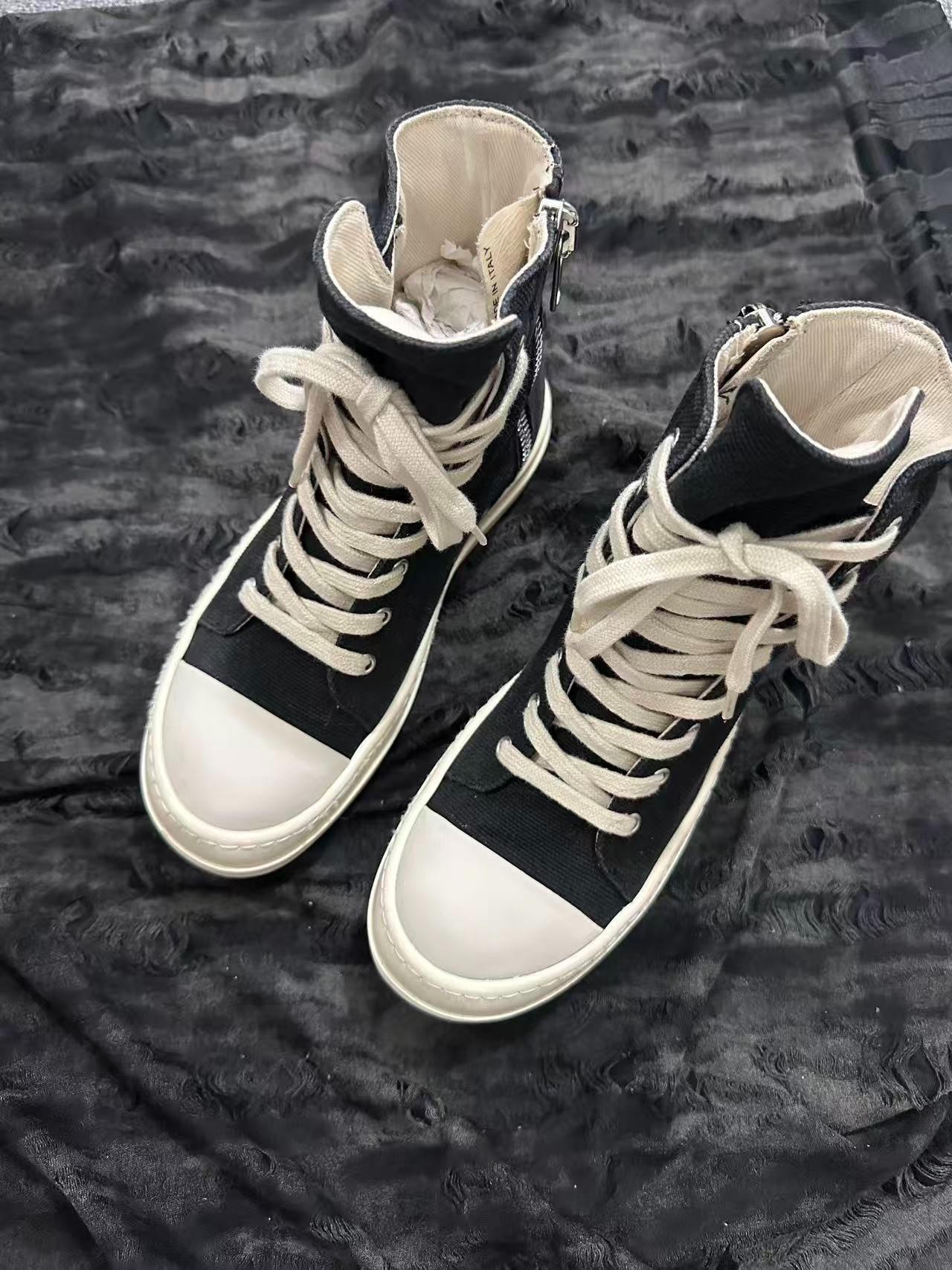 Rick Owens DRKSHDW High-Top Sneakers — front