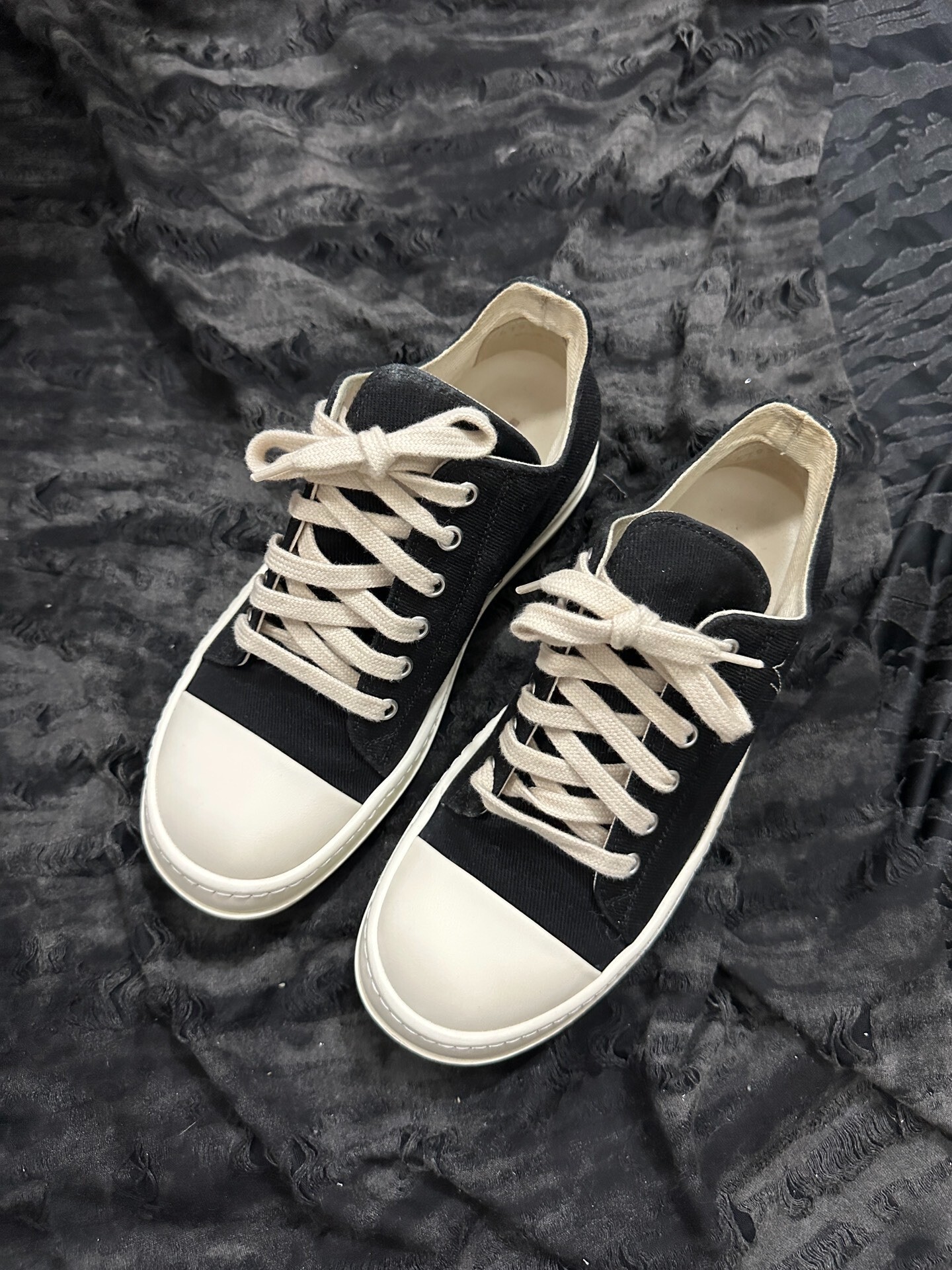 Rick Owens DRKSHDW Low-Top Canvas Shoes