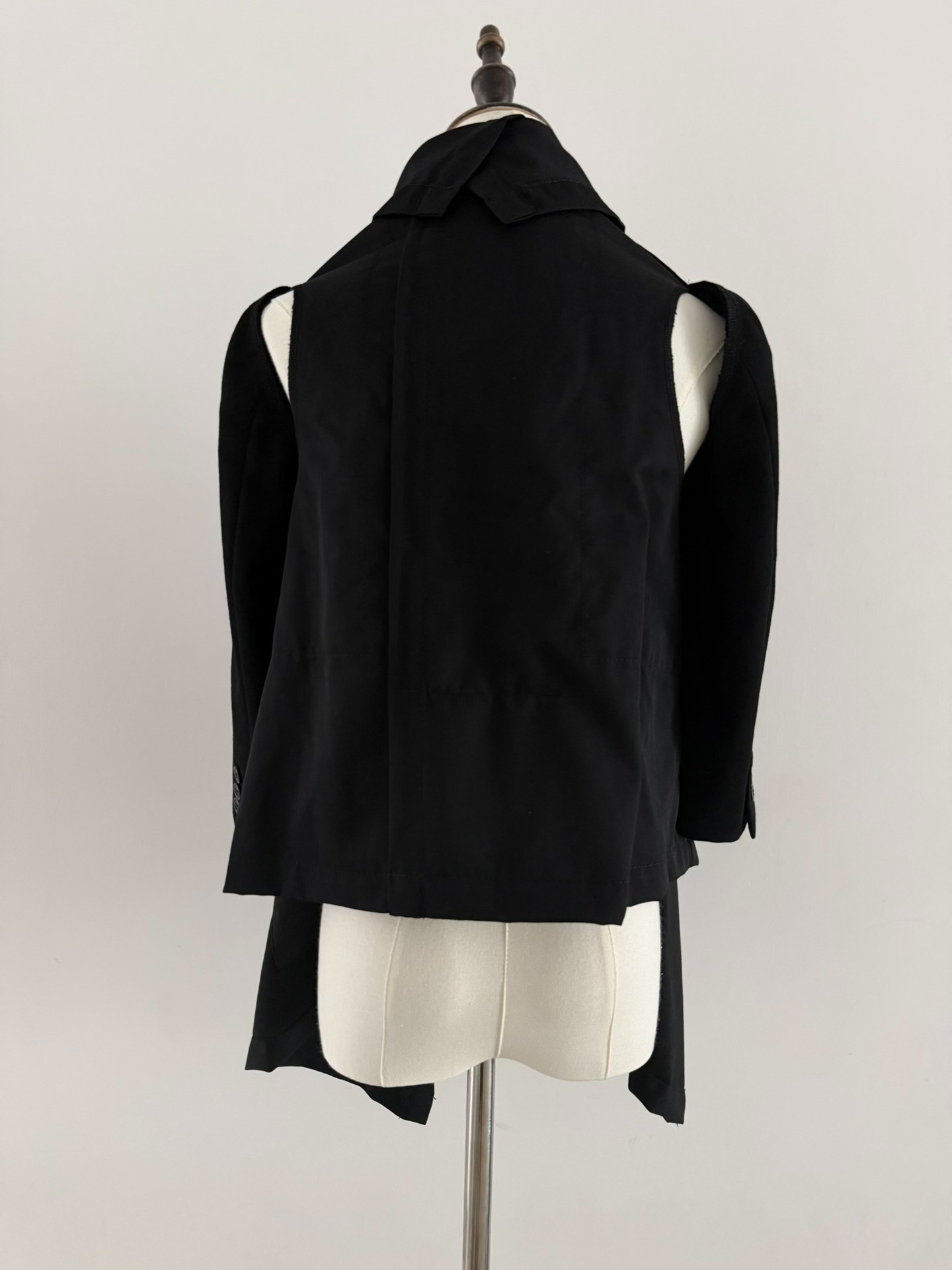 Comme des Garcons 09AW Deconstructed Jacket — back