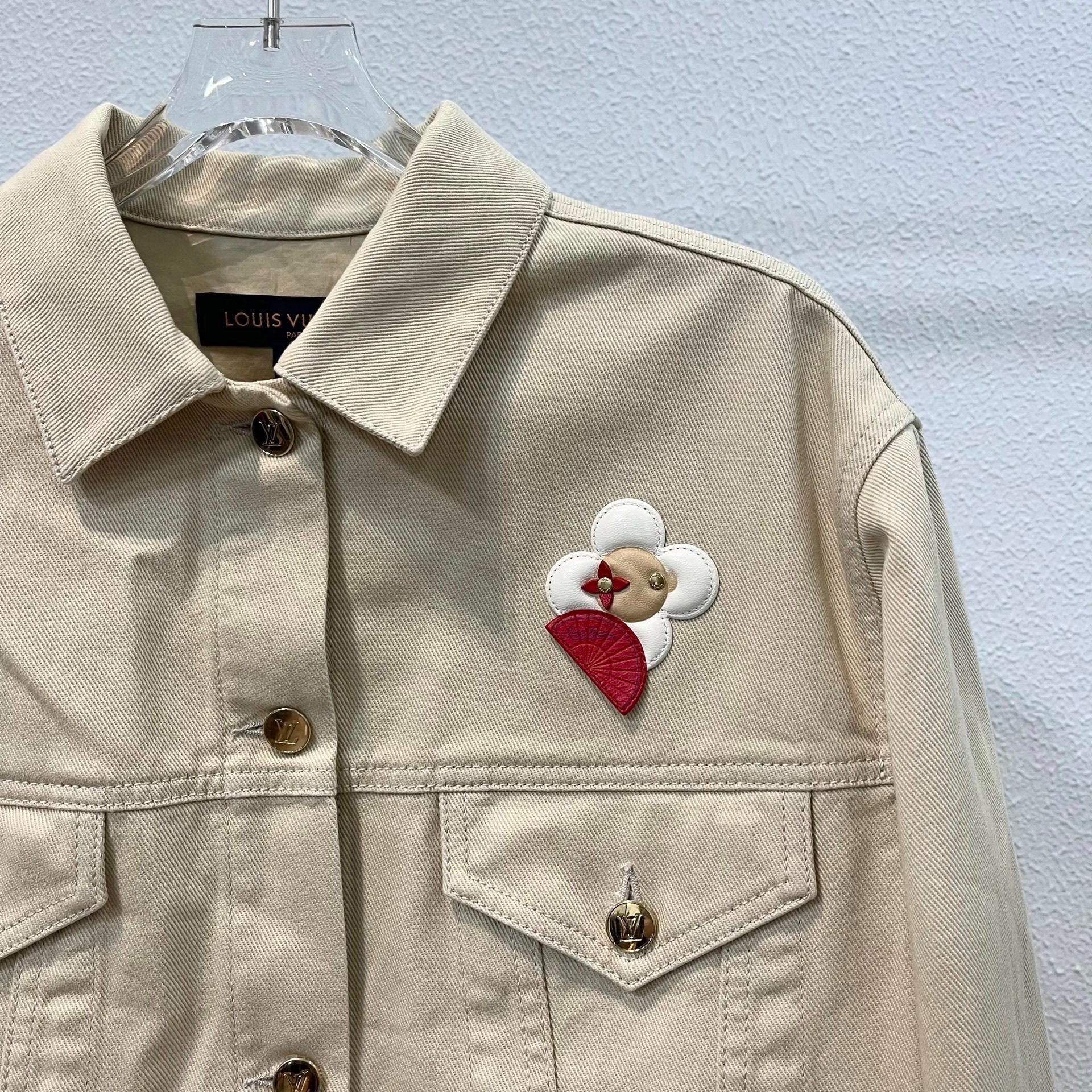 Louis Vuitton 26SS Beige Cropped Work Jacket — front