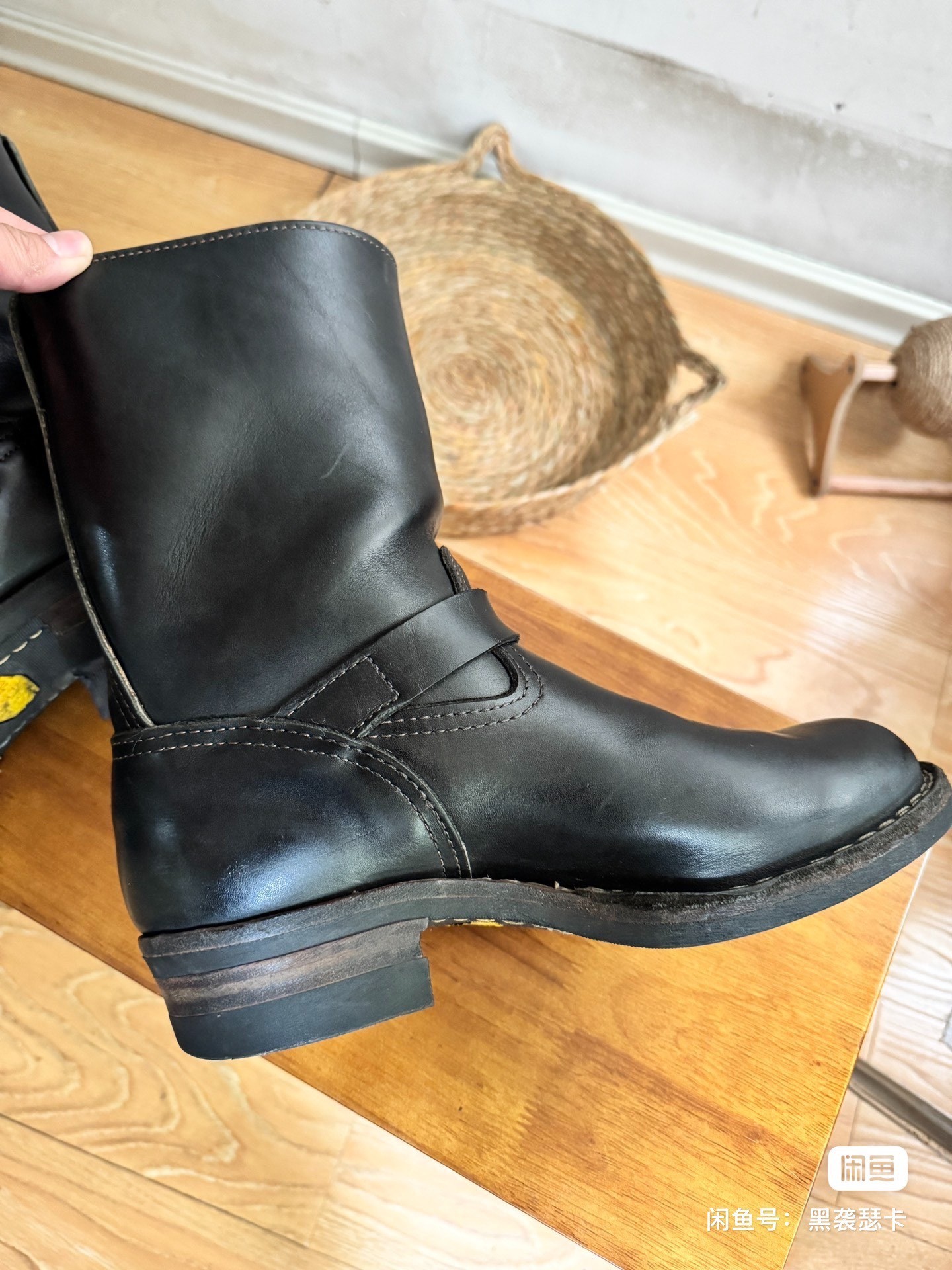 Wesco Boss 9165 Engineer Boots — label