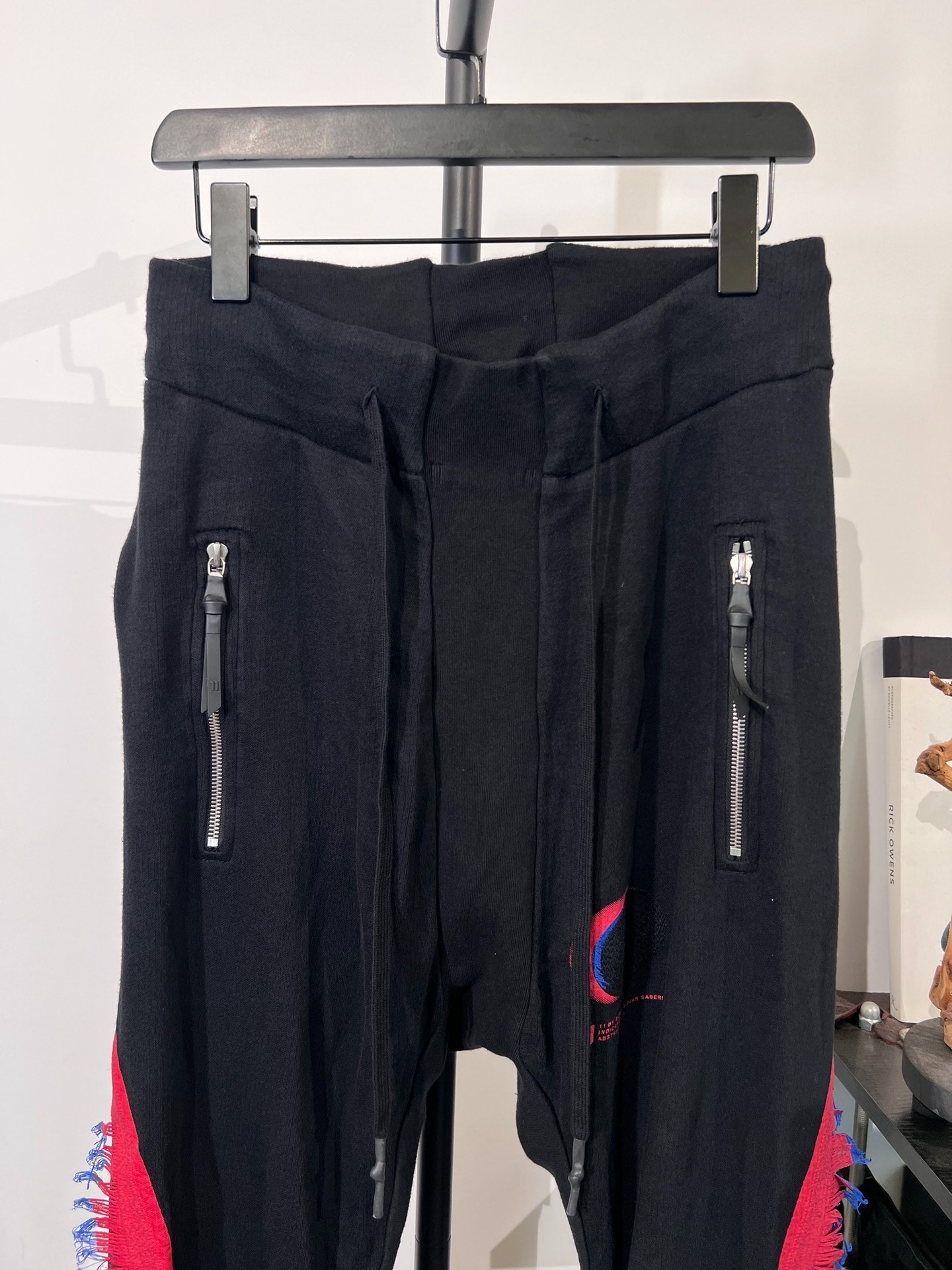 Boris Bidjan Saberi P13 Fringe Sweatpants — detail