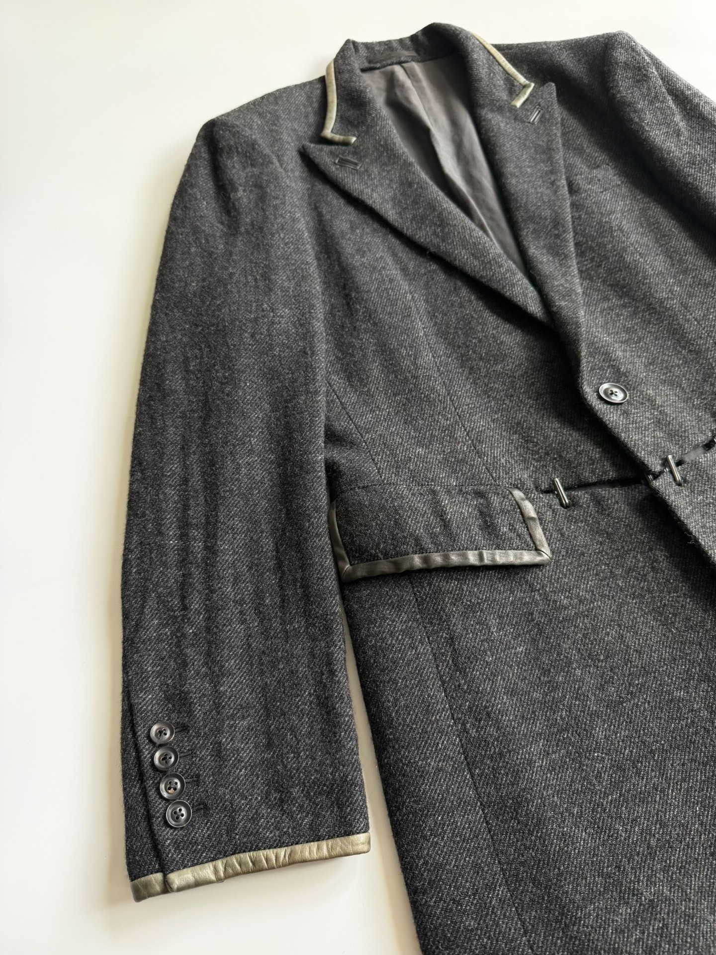 Yohji Yamamoto Men's Charcoal Blazer — back