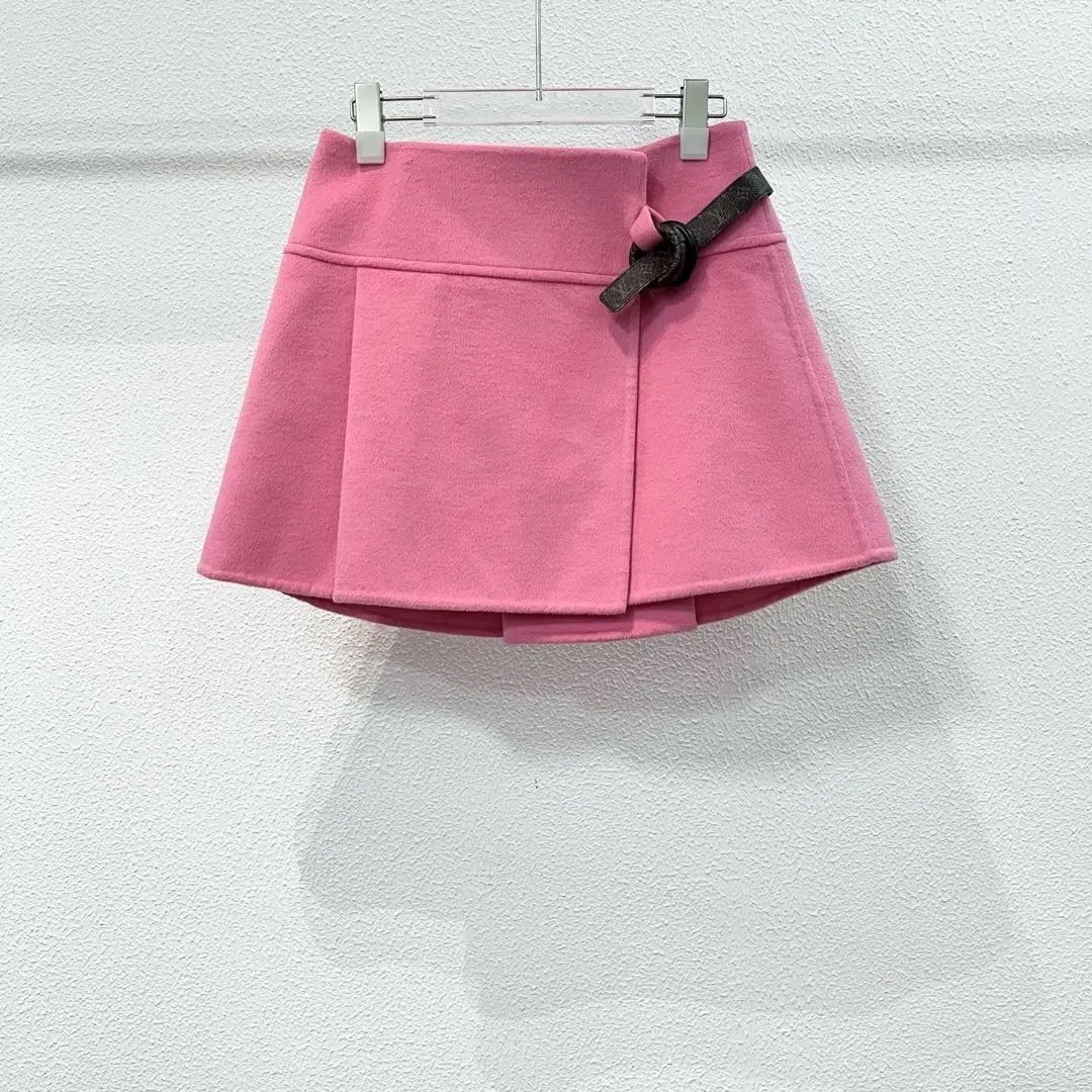 Louis Vuitton Pink Wool A-Line Mini Skirt
