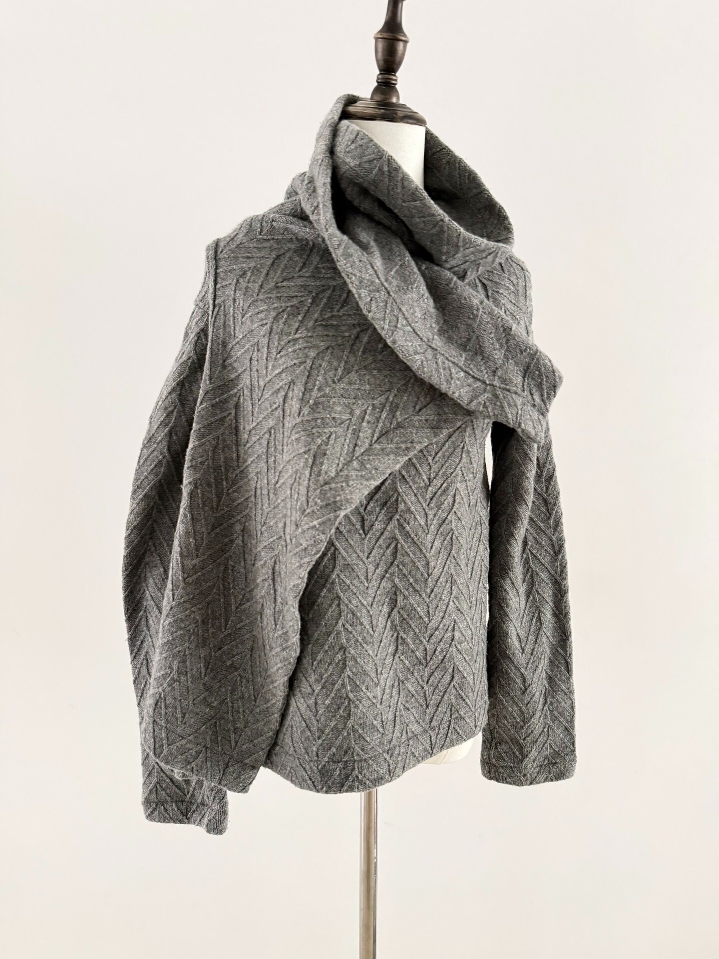 Comme des Garcons 99AW Gray Wrap Knit Sweater