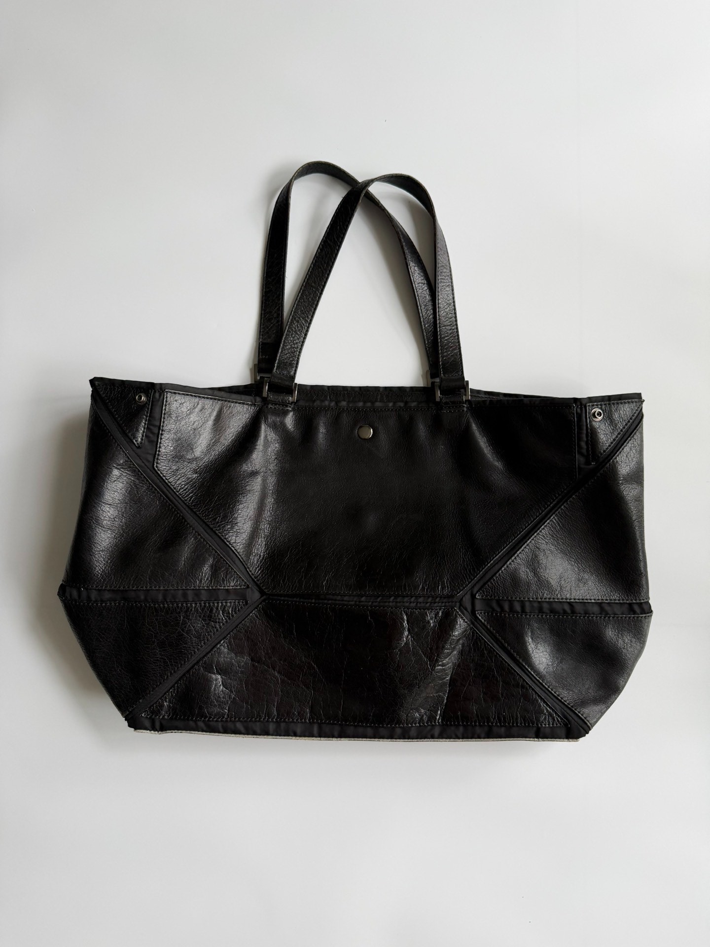 Issey Miyake Geometric Leather Tote Bag — label