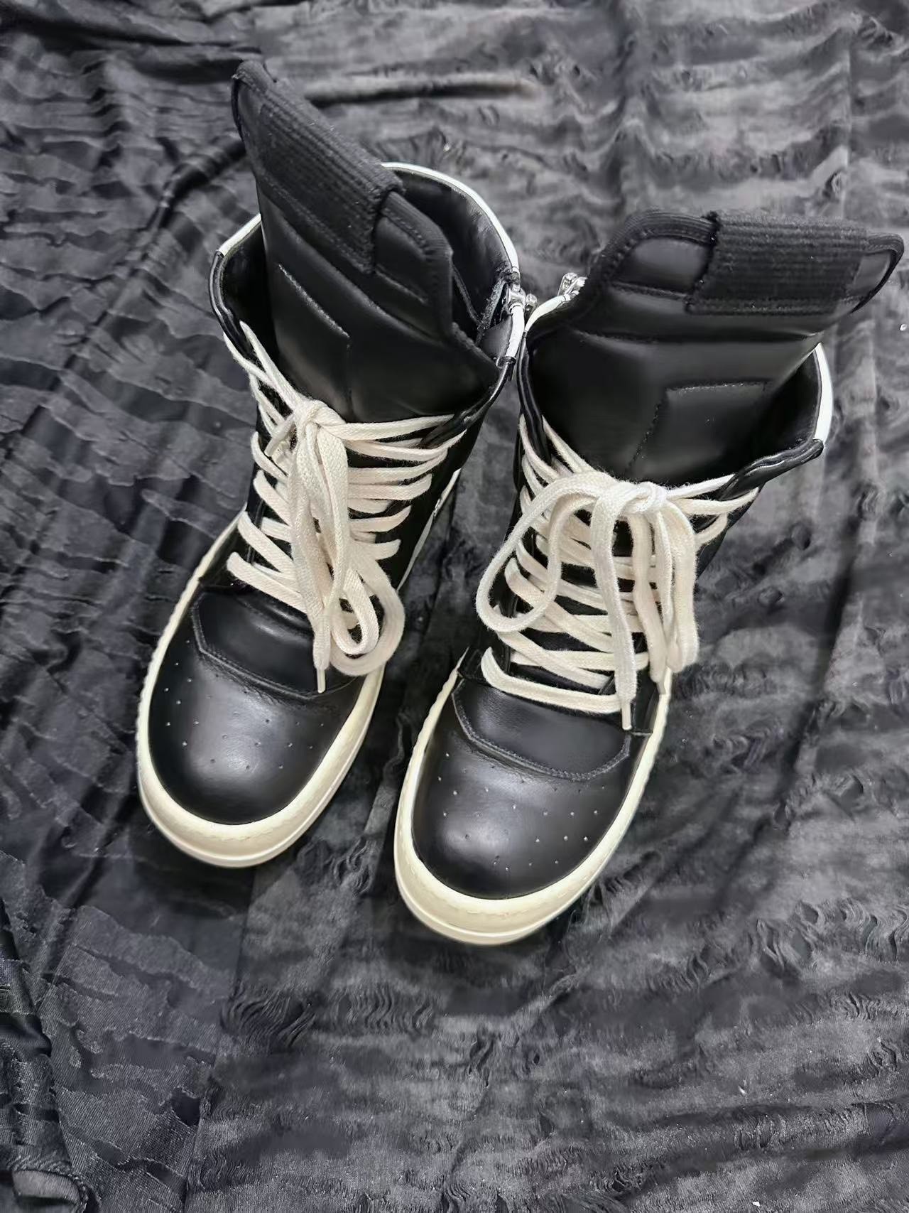 Rick Owens DRKSHDW Inverted Triangle High-Top — detail