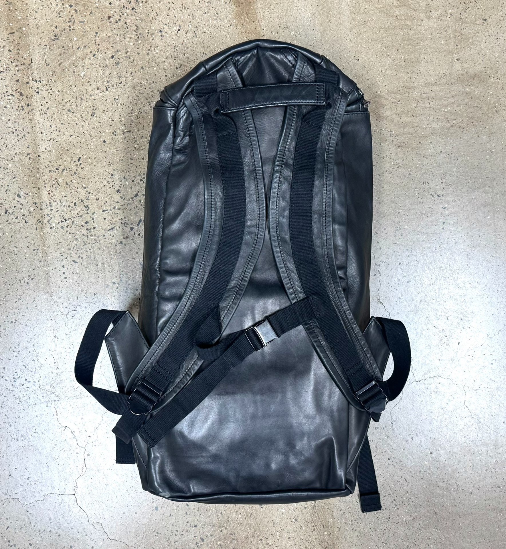 Julius_7 Black Leather Backpack — front