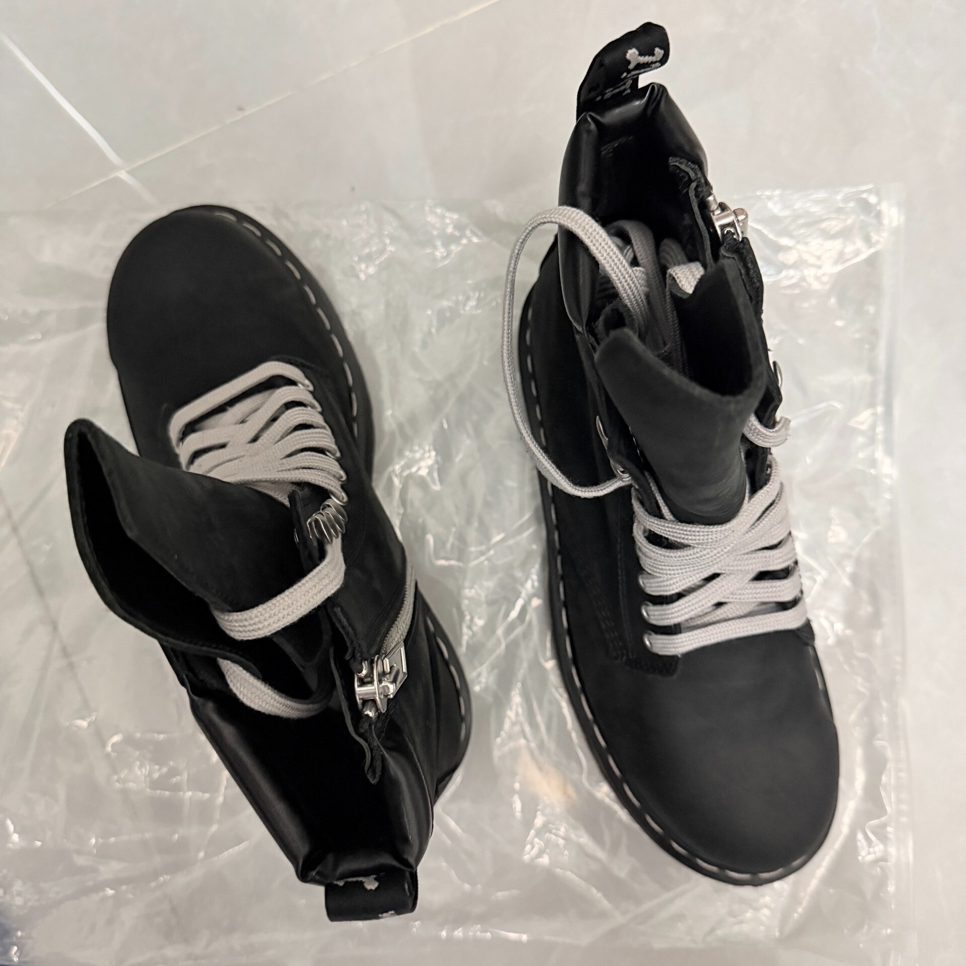 Rick Owens x Dr. Martens High-Top Boots — label