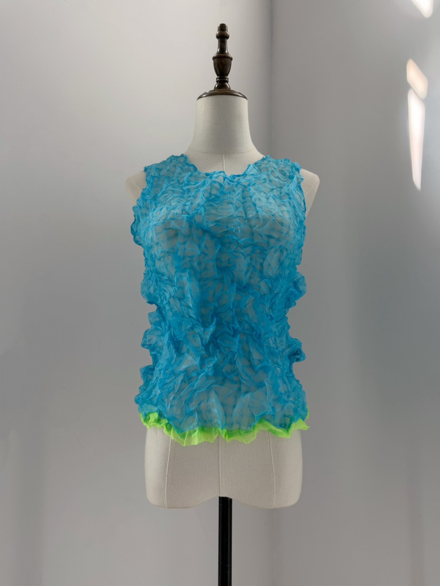 Issey Miyake 2000s Pleated Sleeveless Top