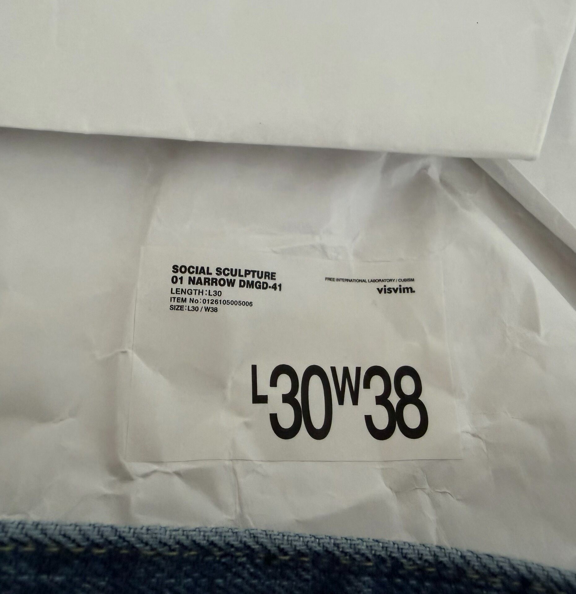Visvim 26SS Damaged Narrow Denim Jeans — label