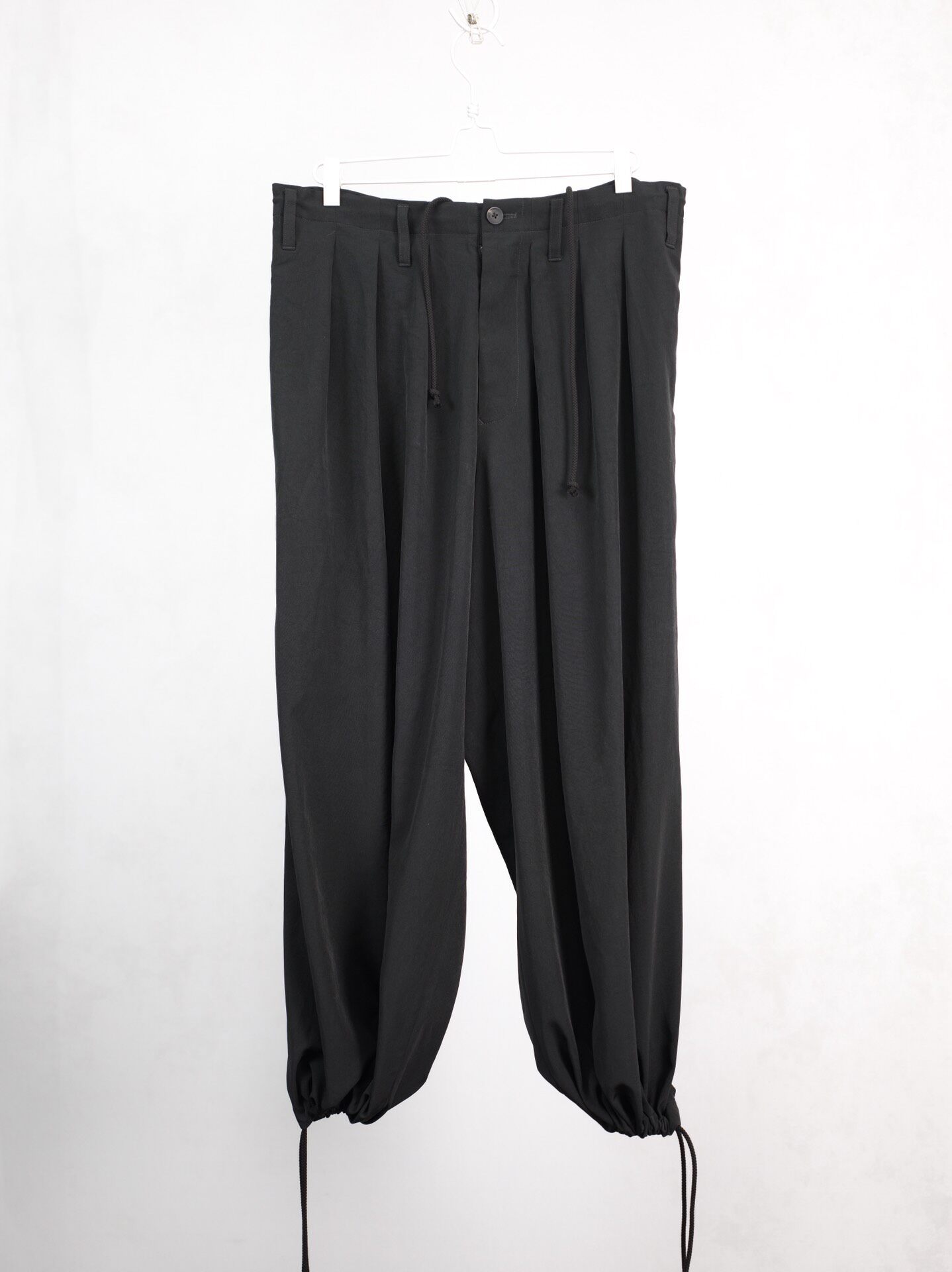 Yohji Yamamoto 20SS Triacetate Balloon Pants — detail