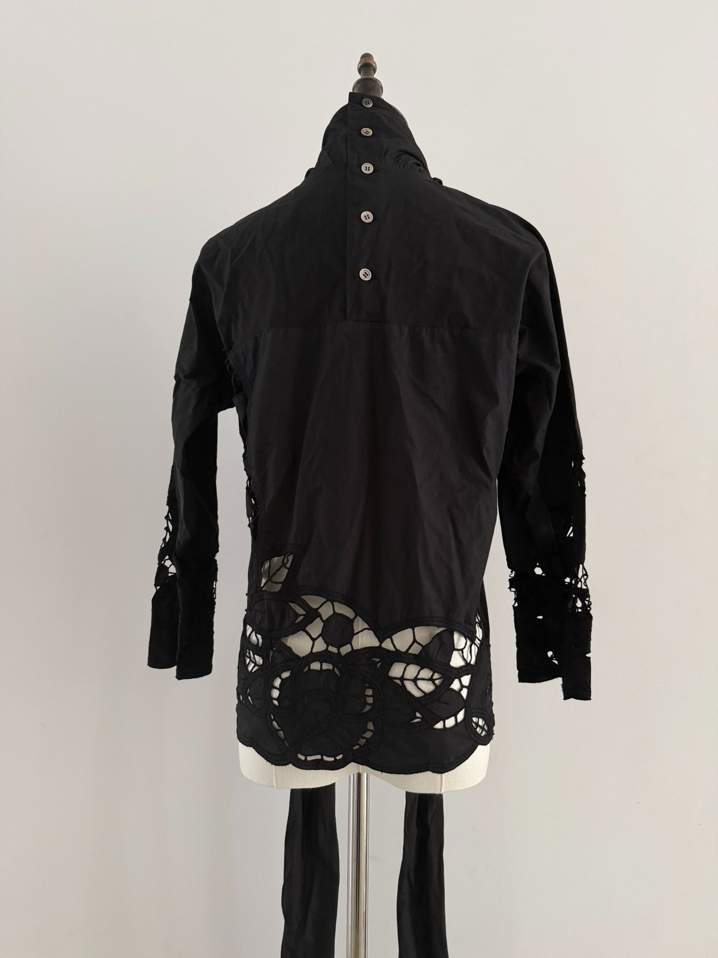 Comme des Garcons Lace Cutout Top