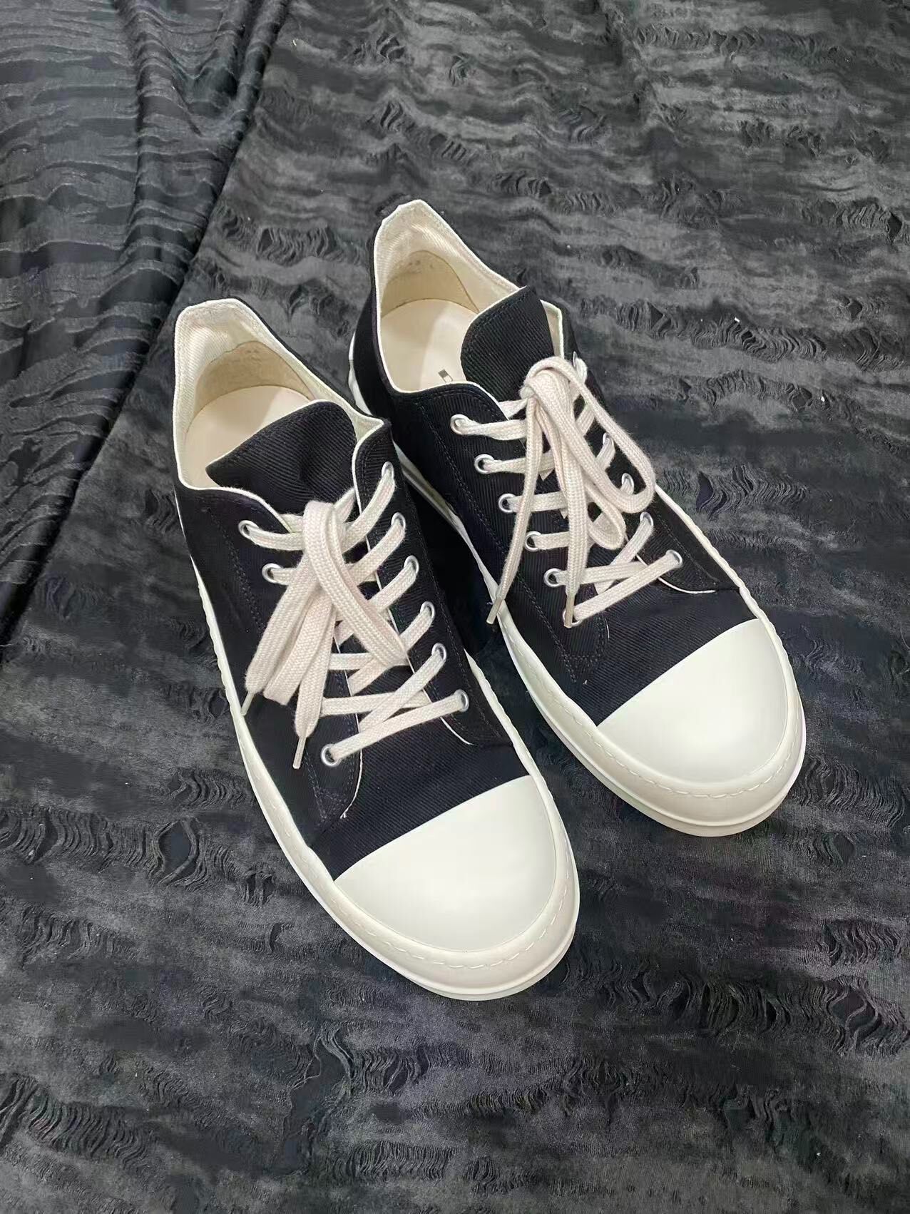 Rick Owens DRKSHDW Low-Top Canvas Shoes — detail