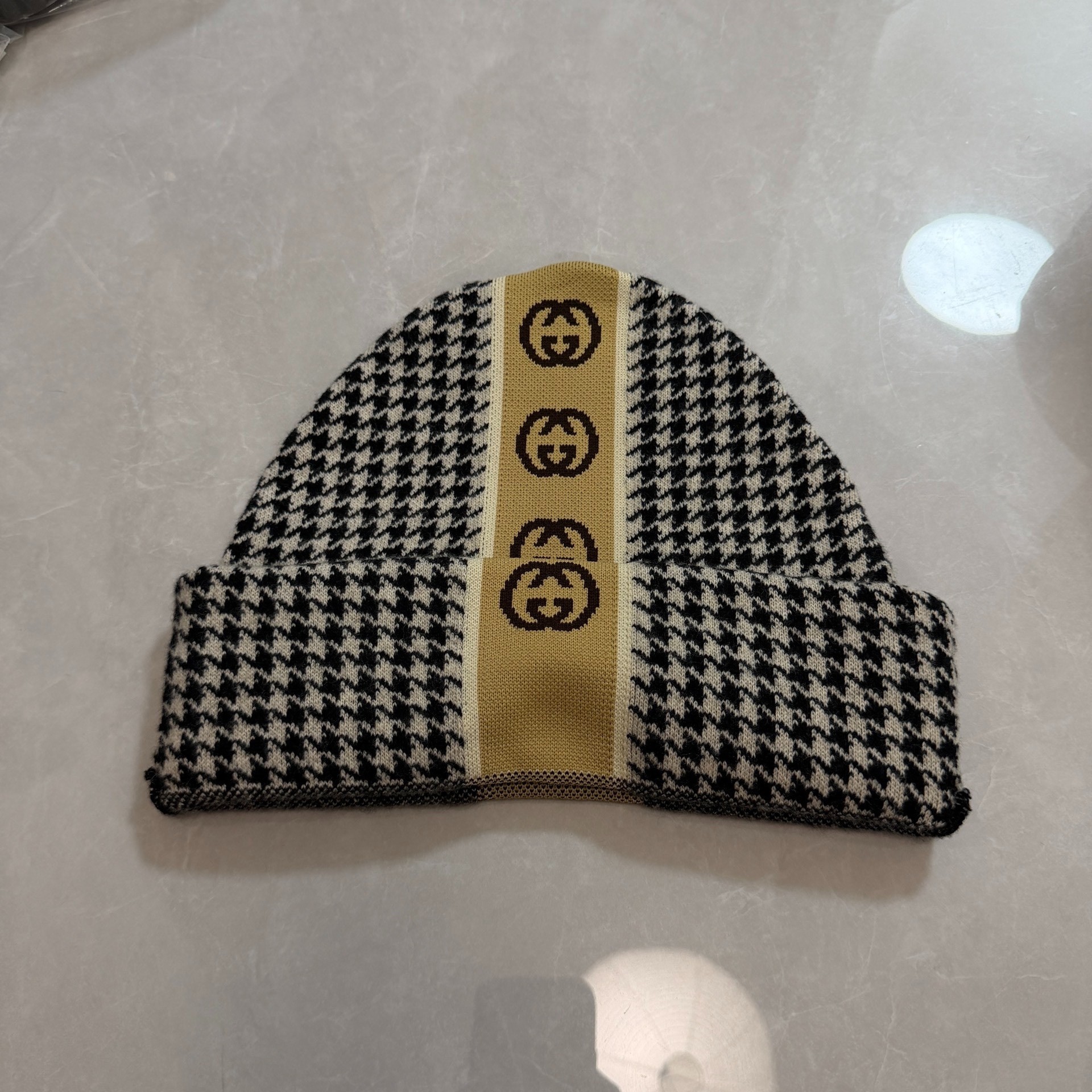 Gucci Houndstooth Wool Knit Beanie