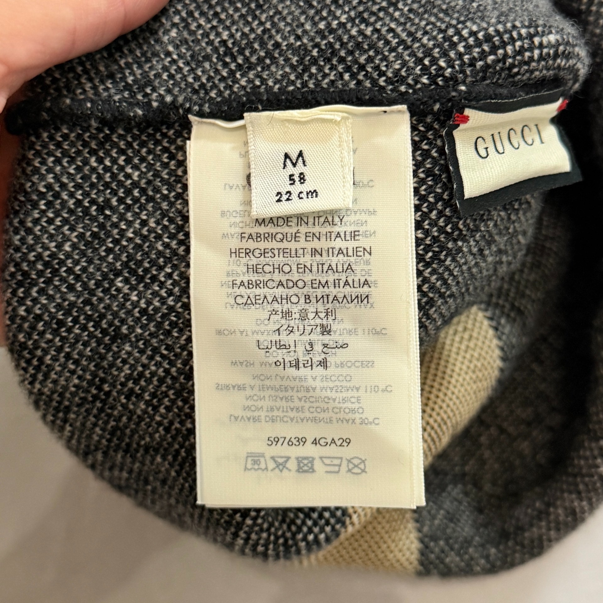 Gucci Houndstooth Wool Knit Beanie — detail