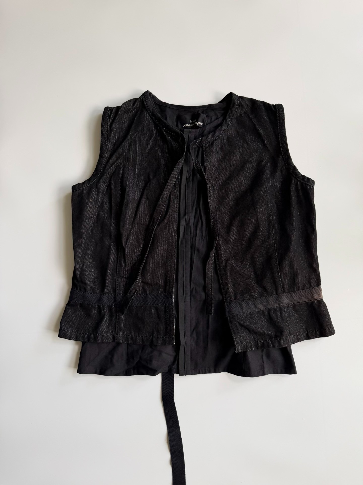 Comme des Garçons Tricot Two-layer Vest — front