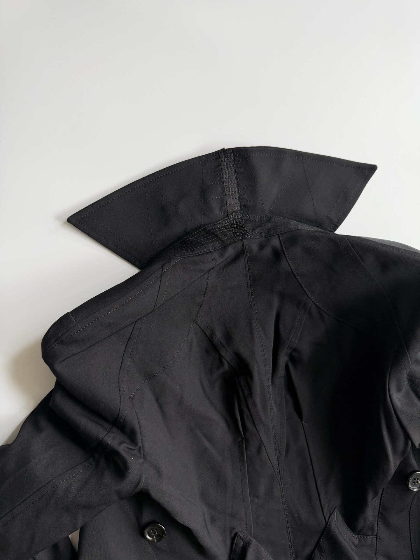 Junya Watanabe 06SS Black Tailored Jacket — detail