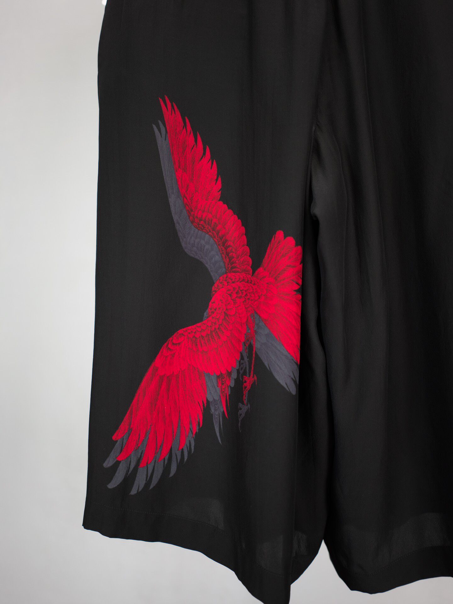 Yohji Yamamoto 21AW Crow Silk Culotte — detail