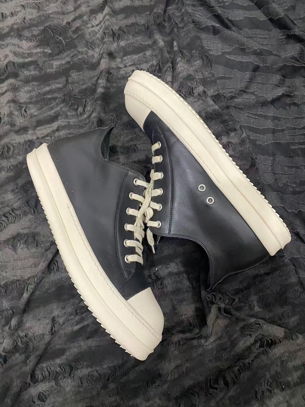 Rick Owens Black White Low-Top Sneakers — back