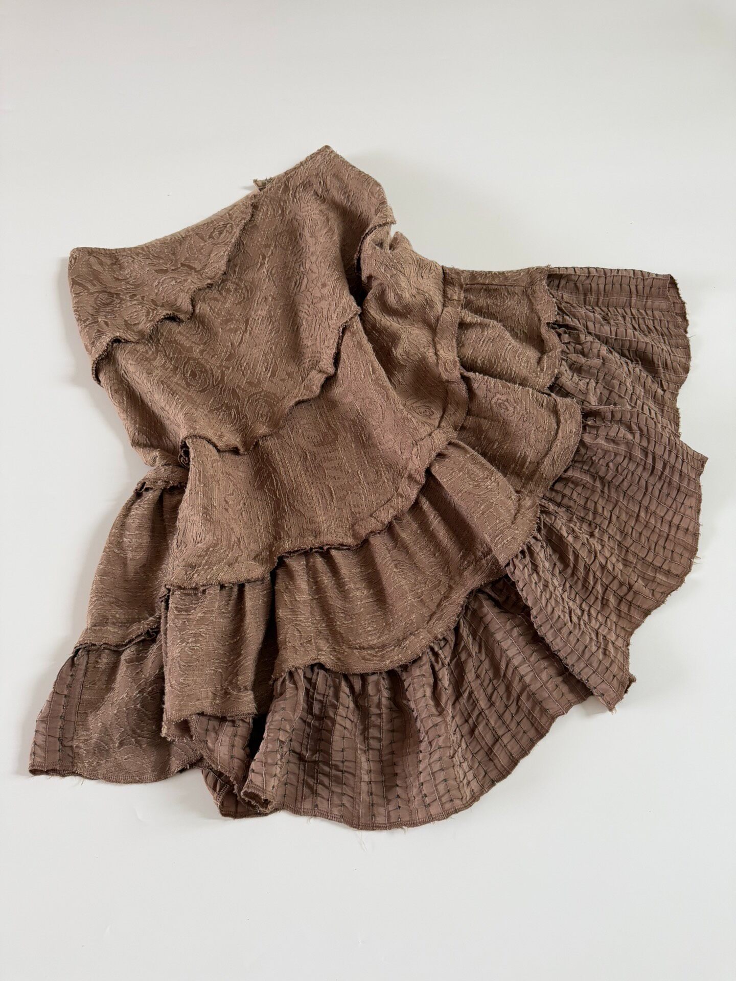 Comme des Garcons Rose Tiered Skirt — detail