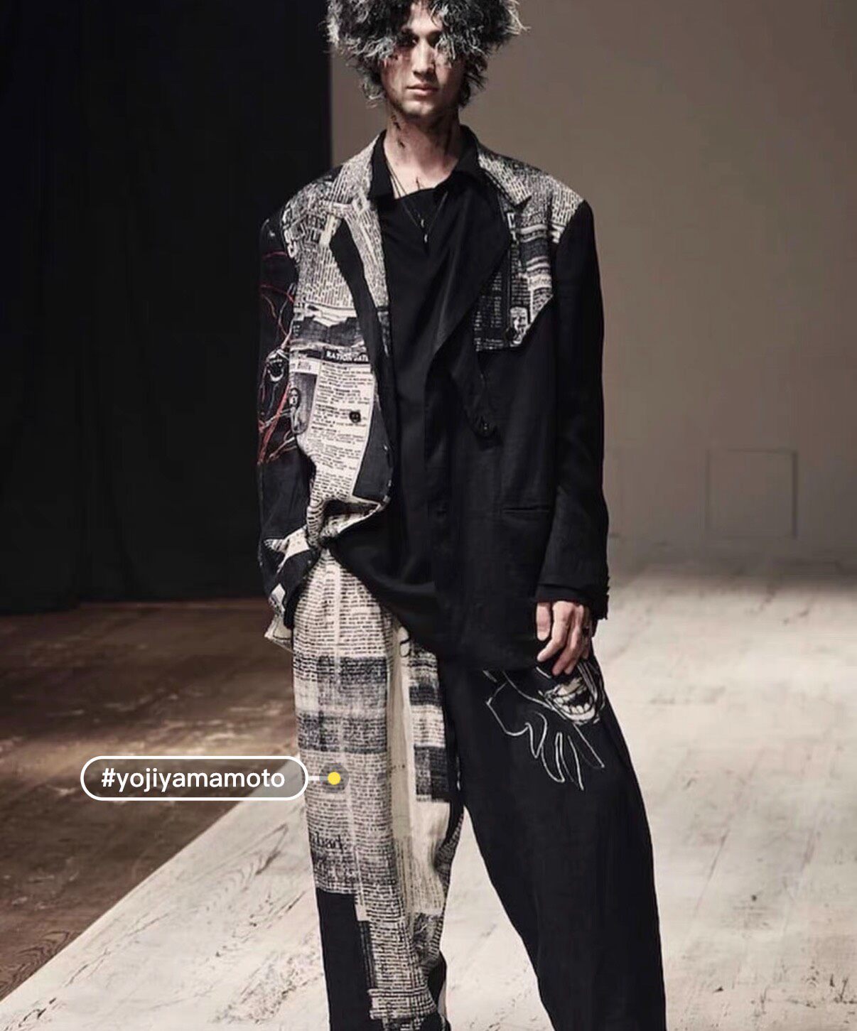 Yohji Yamamoto 22ss Newspaper Blazer — back