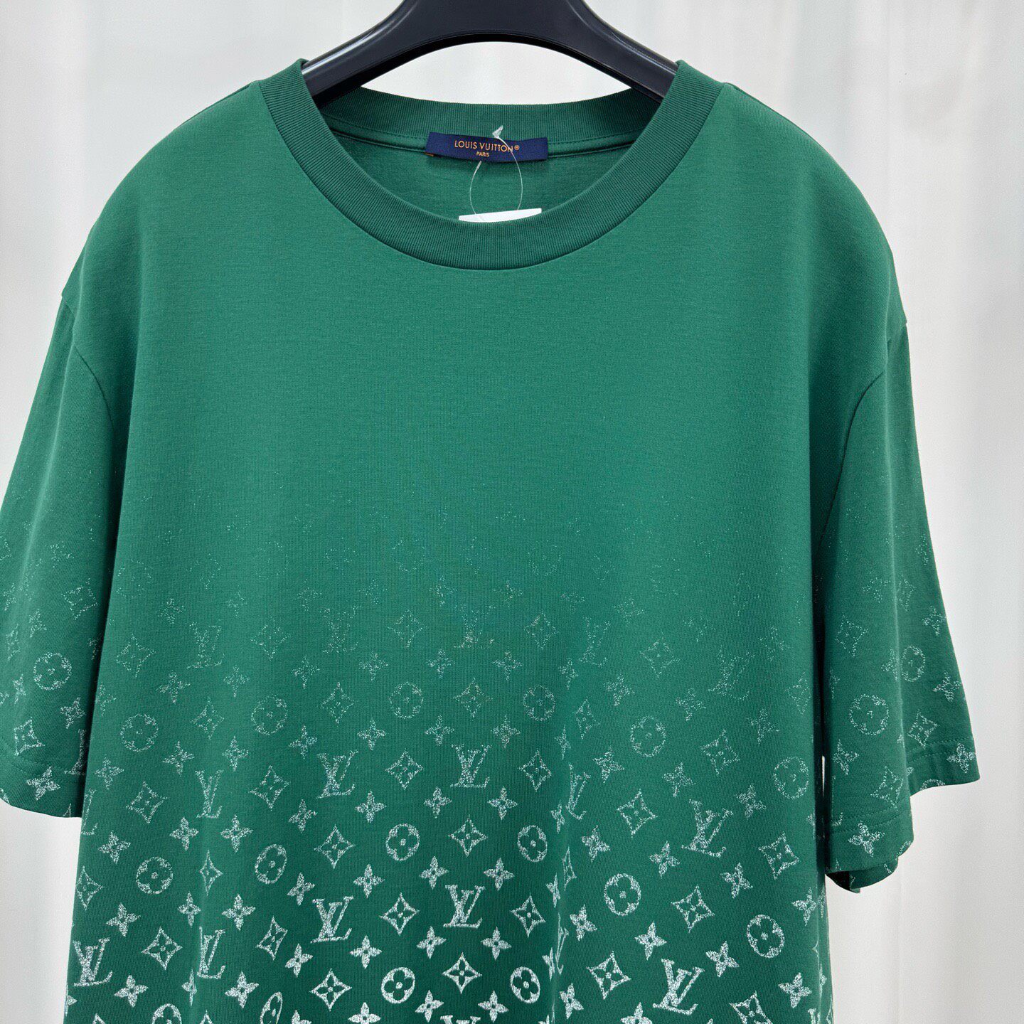 Louis Vuitton Green Monogram Short Sleeve Tee — detail