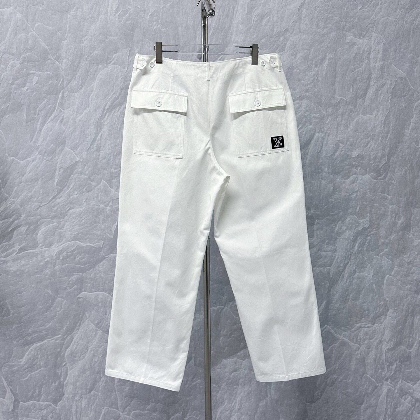 Louis Vuitton FW25 Denim Pants — label