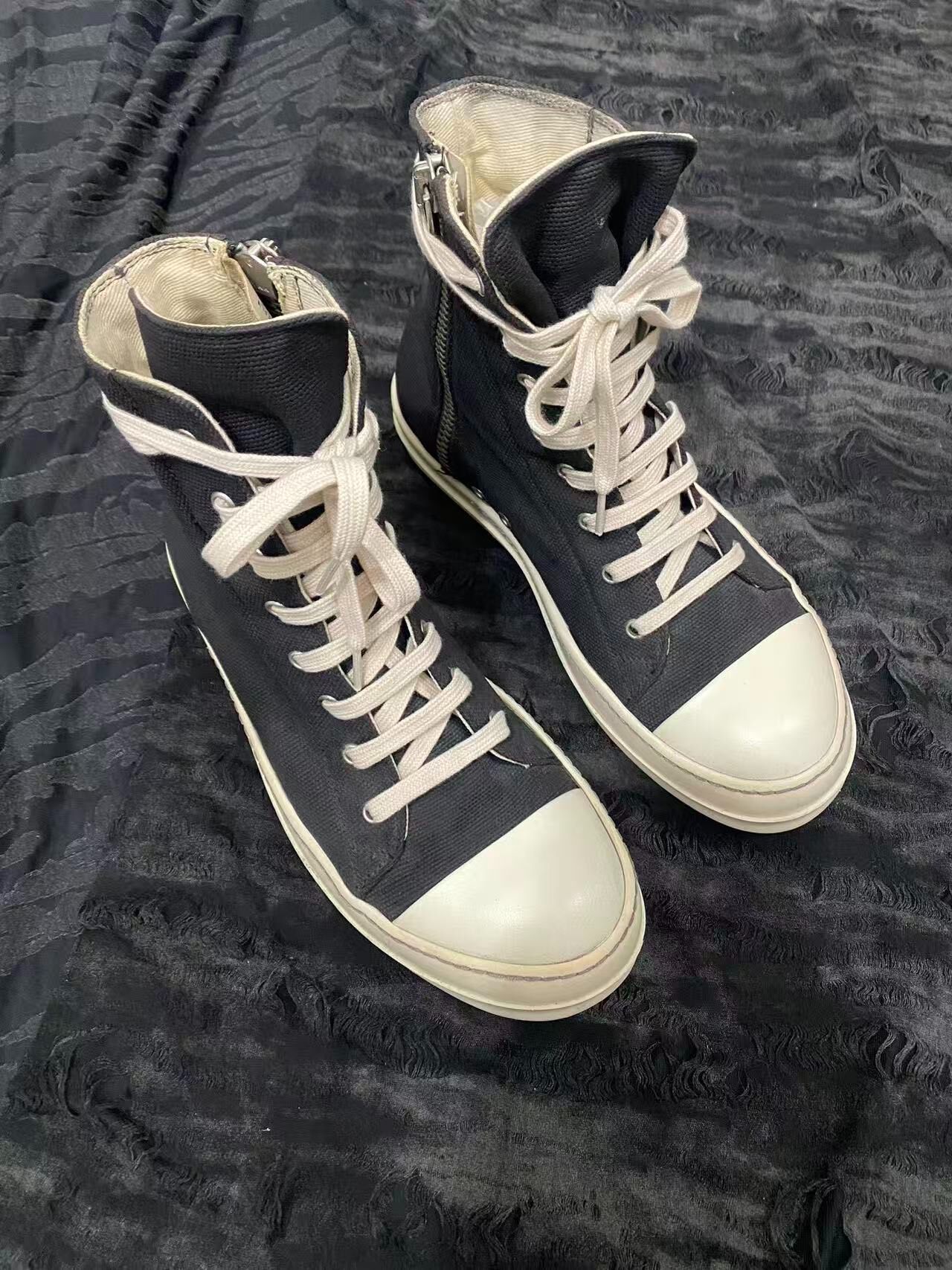 Rick Owens DRKSHDW High-Top Canvas Shoes — detail