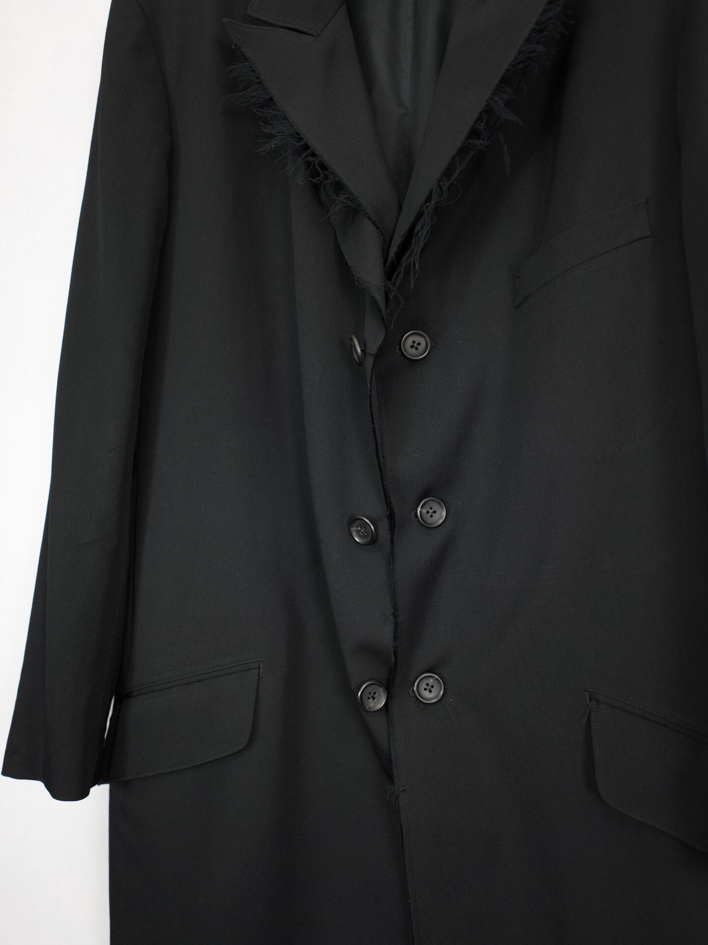 Yohji Yamamoto 23SS Frayed Coat — label