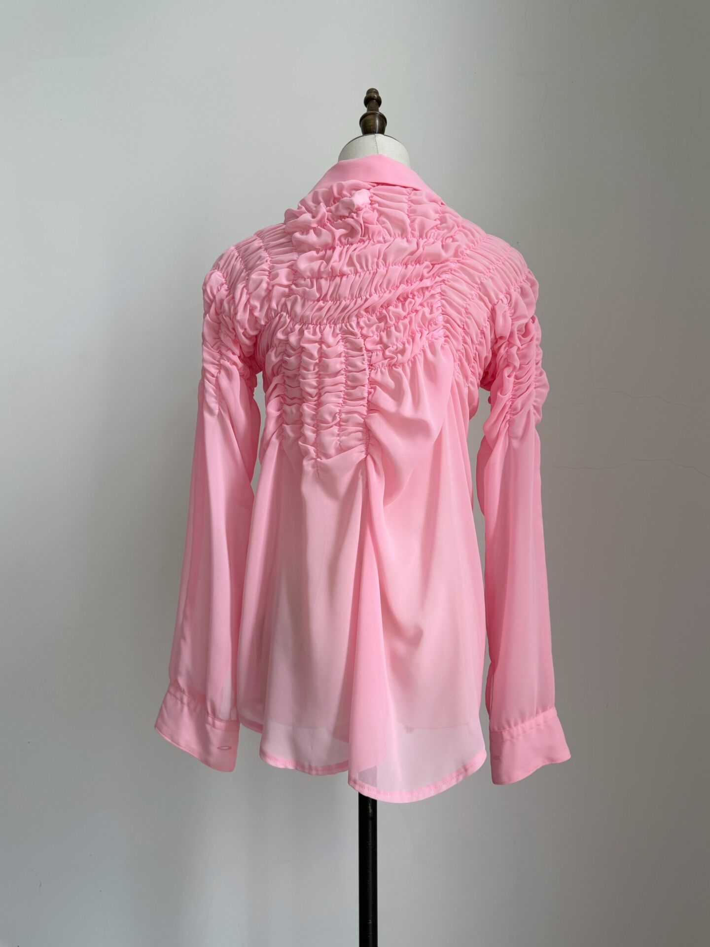 Comme des Garcons Pink Ruched Shirt — detail