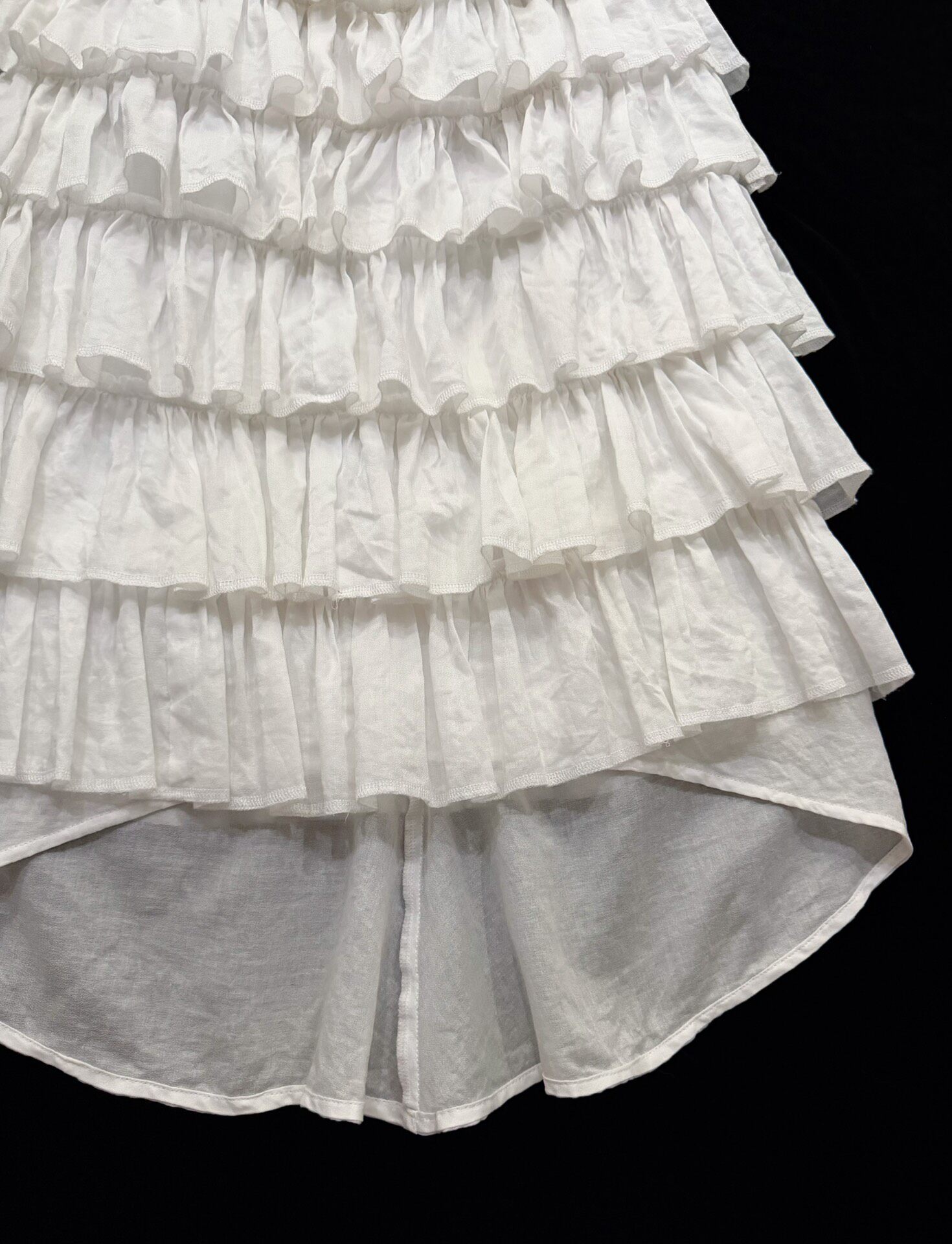 Comme des Garcons Tiered Cotton Cake Skirt — detail
