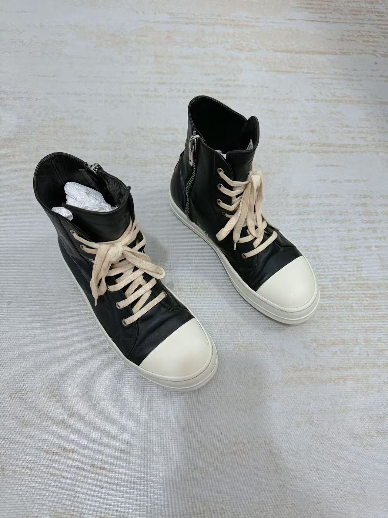 Rick Owens Leather High-Top Sneakers — detail