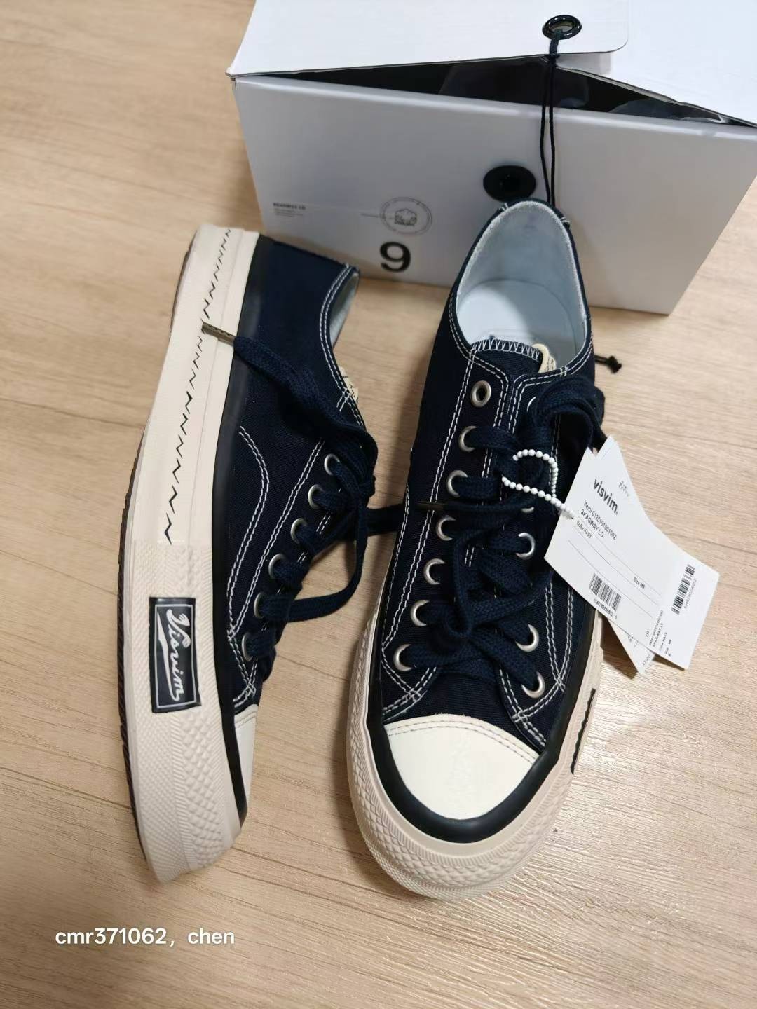 Visvim 25SS Skagway Lo Navy Sneakers — front