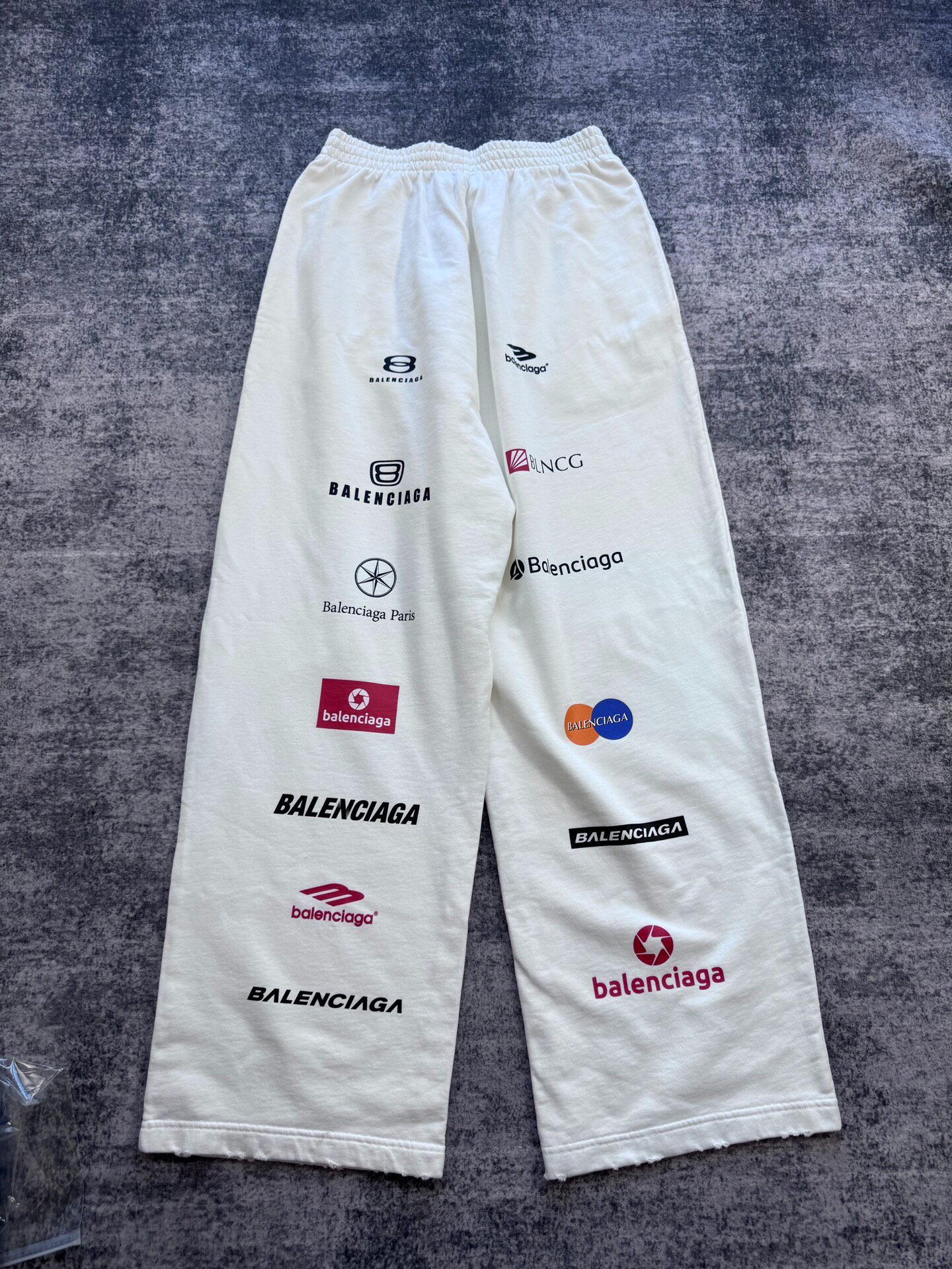 Balenciaga White Racing Logo Sweatpants — label