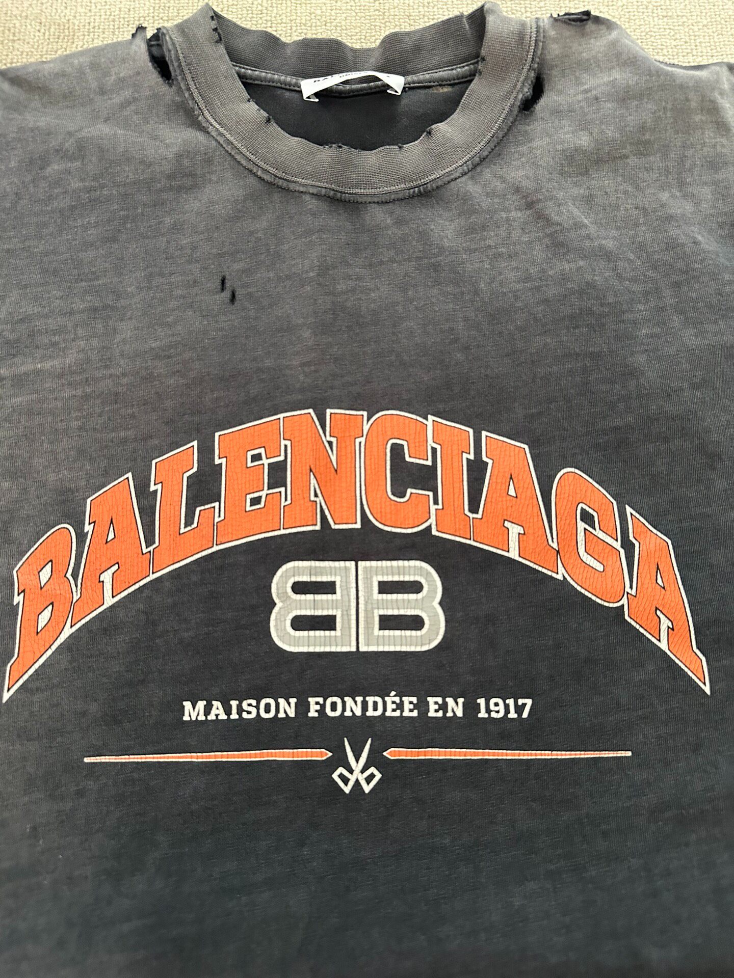 Balenciaga Distressed BB Logo Tee — detail