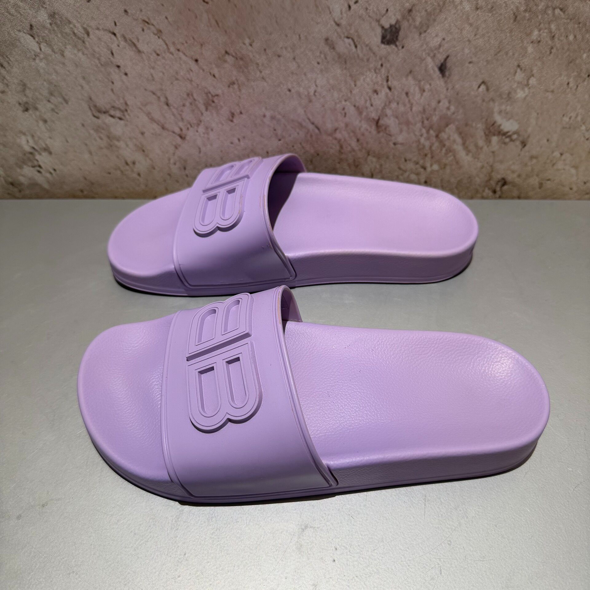 Balenciaga Purple Pool Slide Slippers — detail