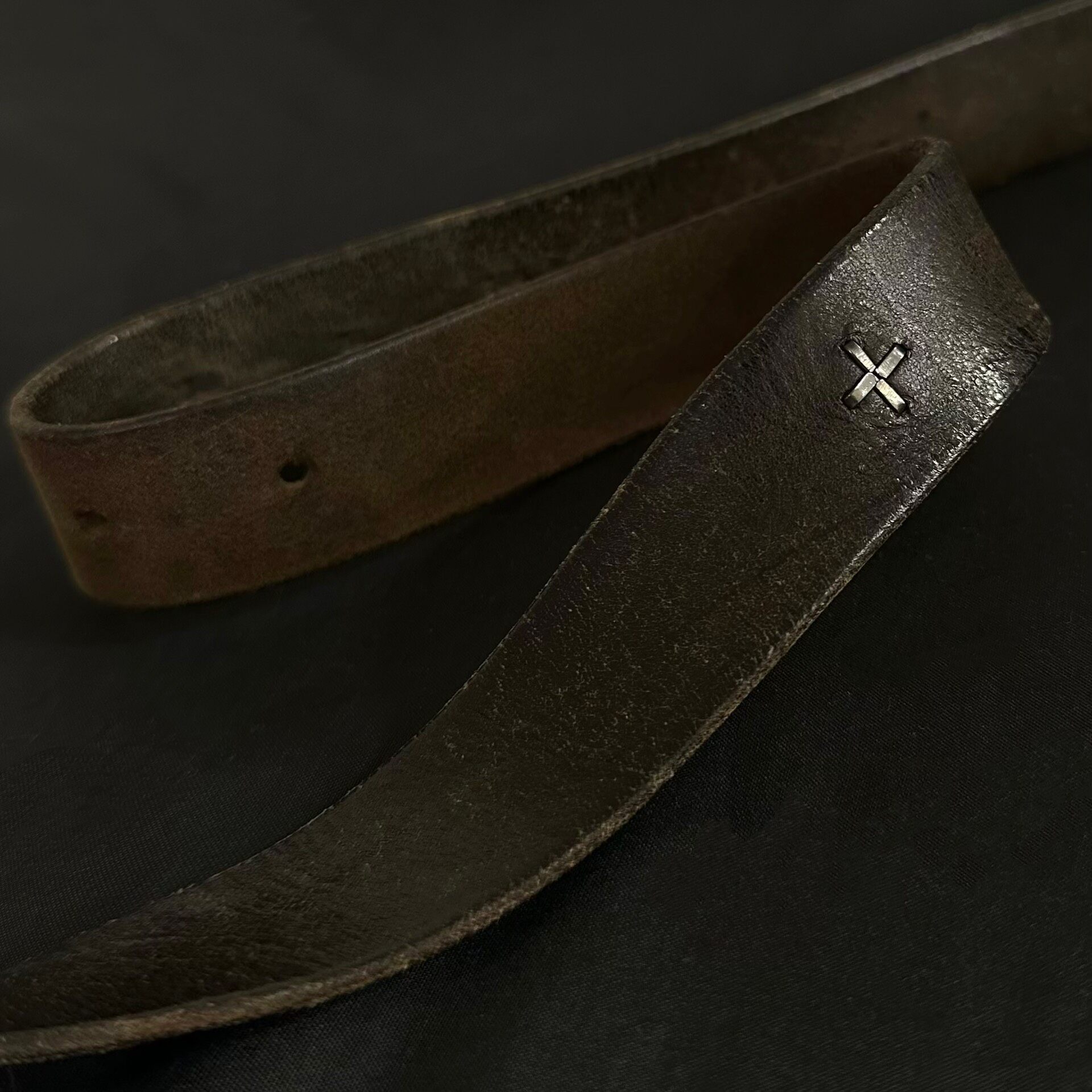 m.a+ Oxidized Silver Buckle Leather Belt — detail