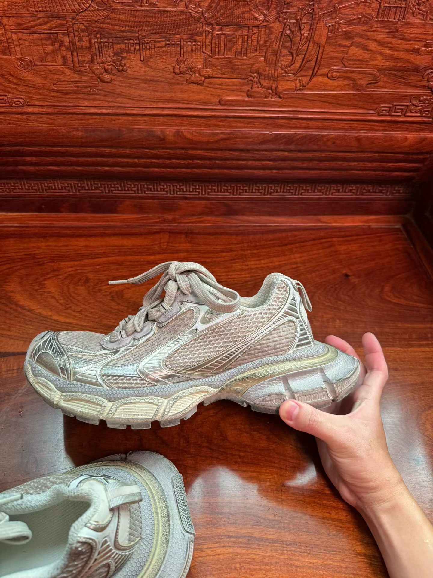 Balenciaga 3XL Gray Sneakers — label