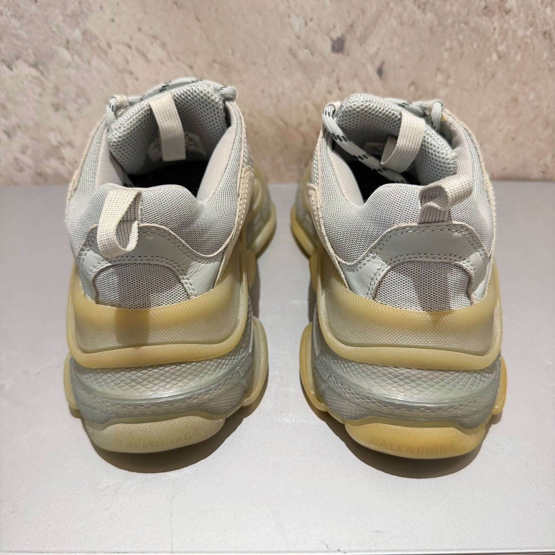 Balenciaga Triple S Gray Size 40 — label