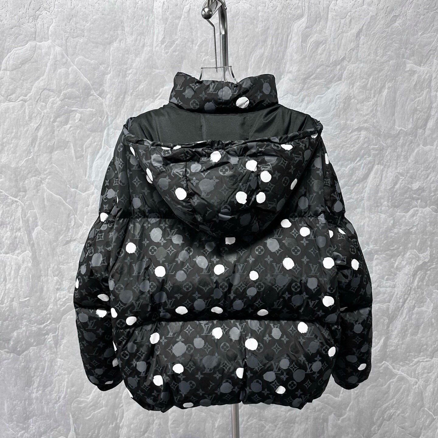 Louis Vuitton x Kusama Polka Dot Puffer Jacket — label