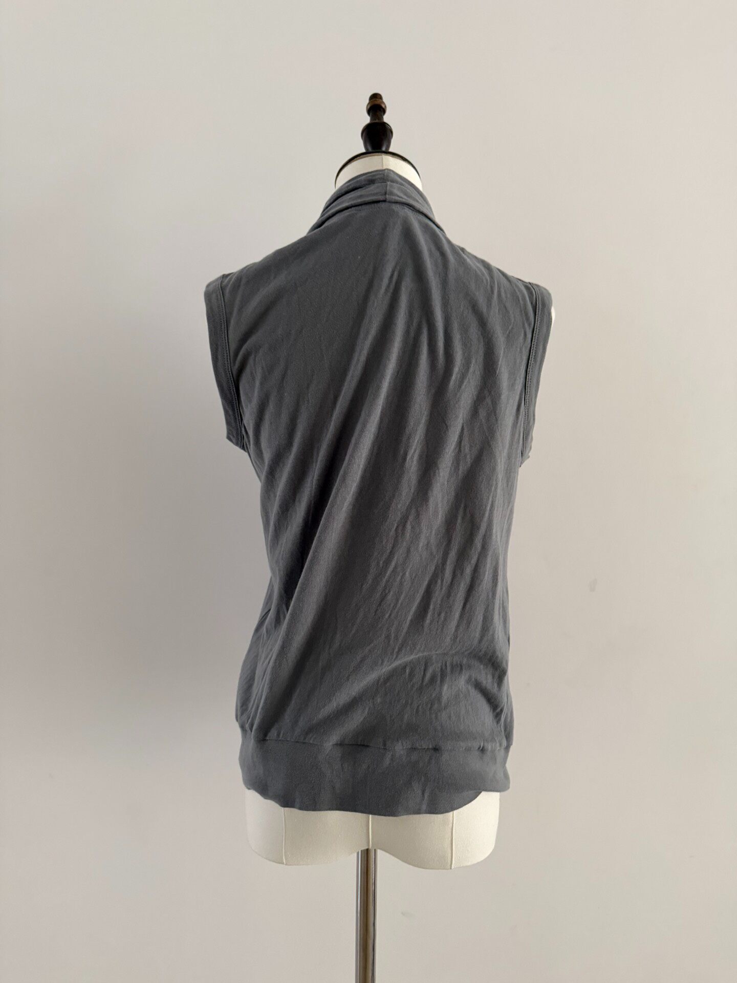 Ann Demeulemeester Sleeveless Cardigan Vest — label