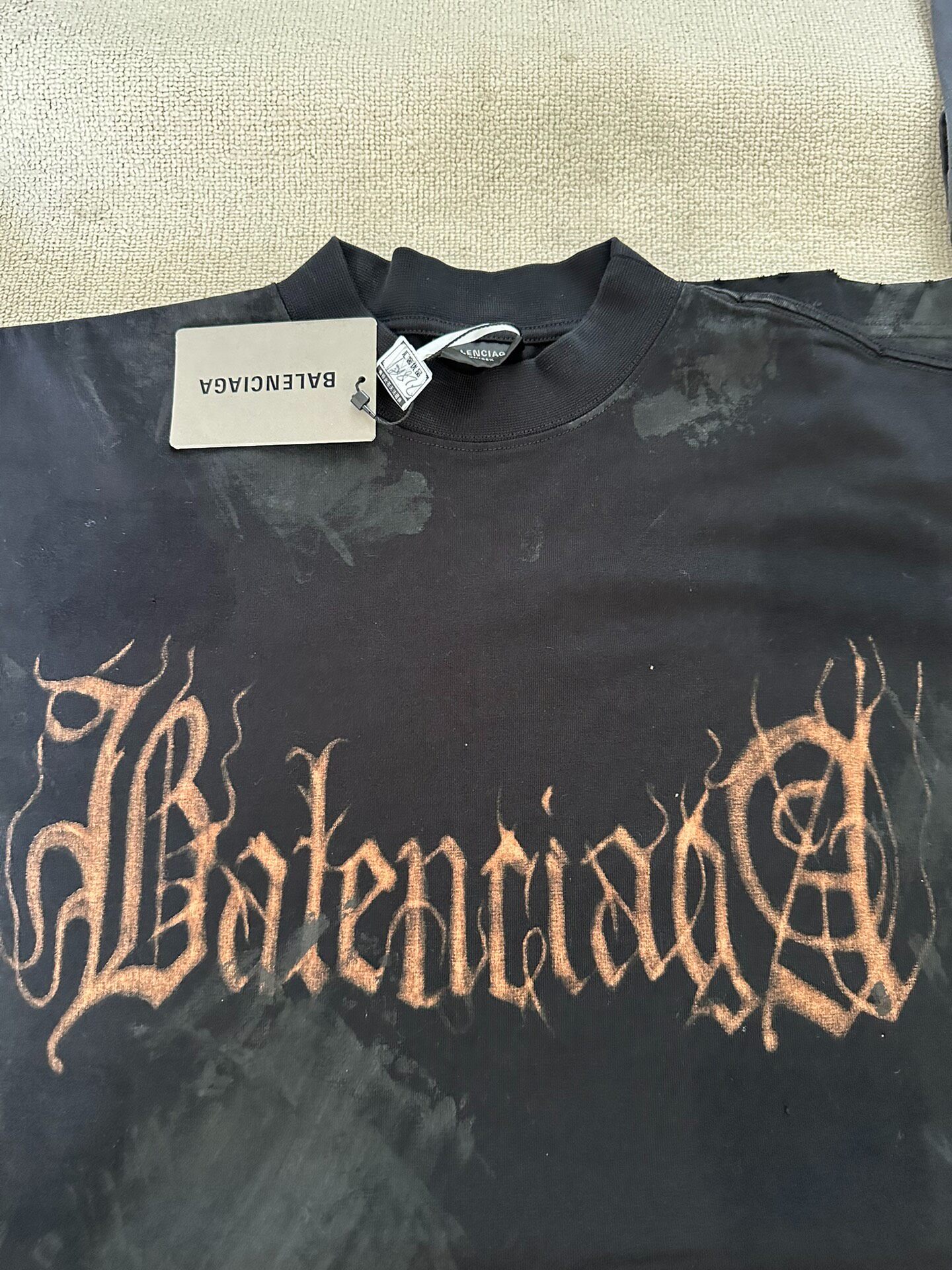 Balenciaga Black Logo Short-Sleeve Tee — detail