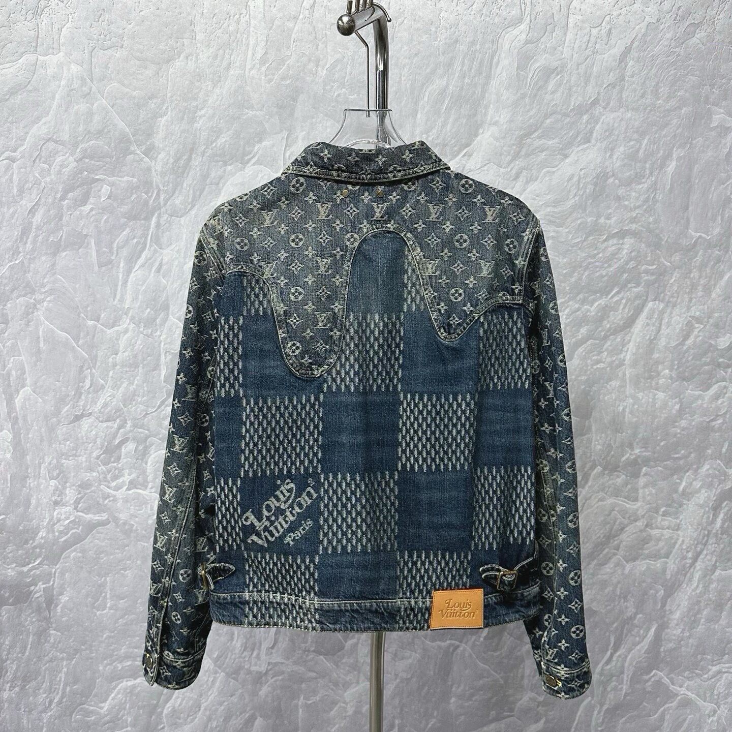 Louis Vuitton x Nigo Denim Jacket — label